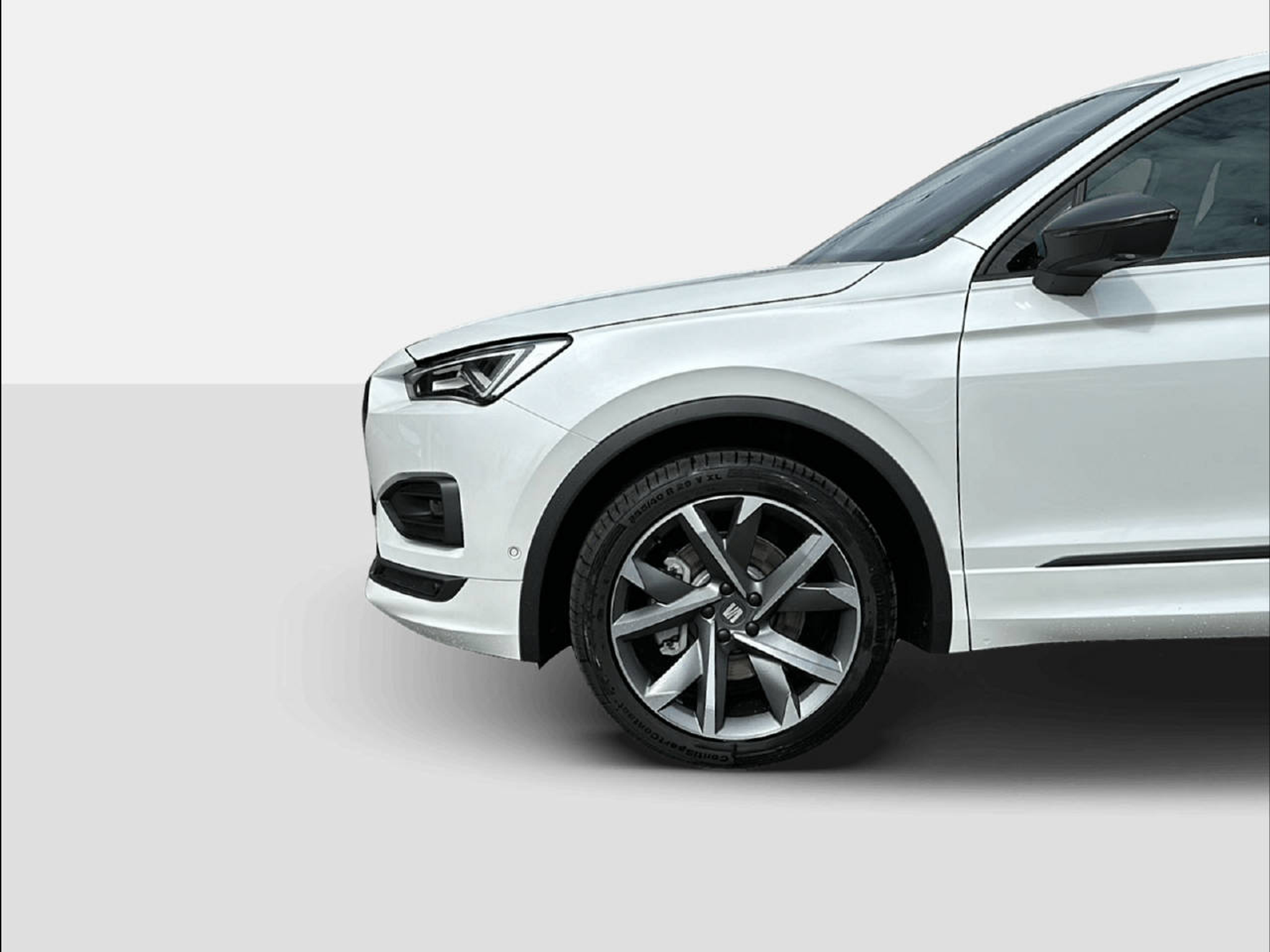 listing desktop thumbnail image 8