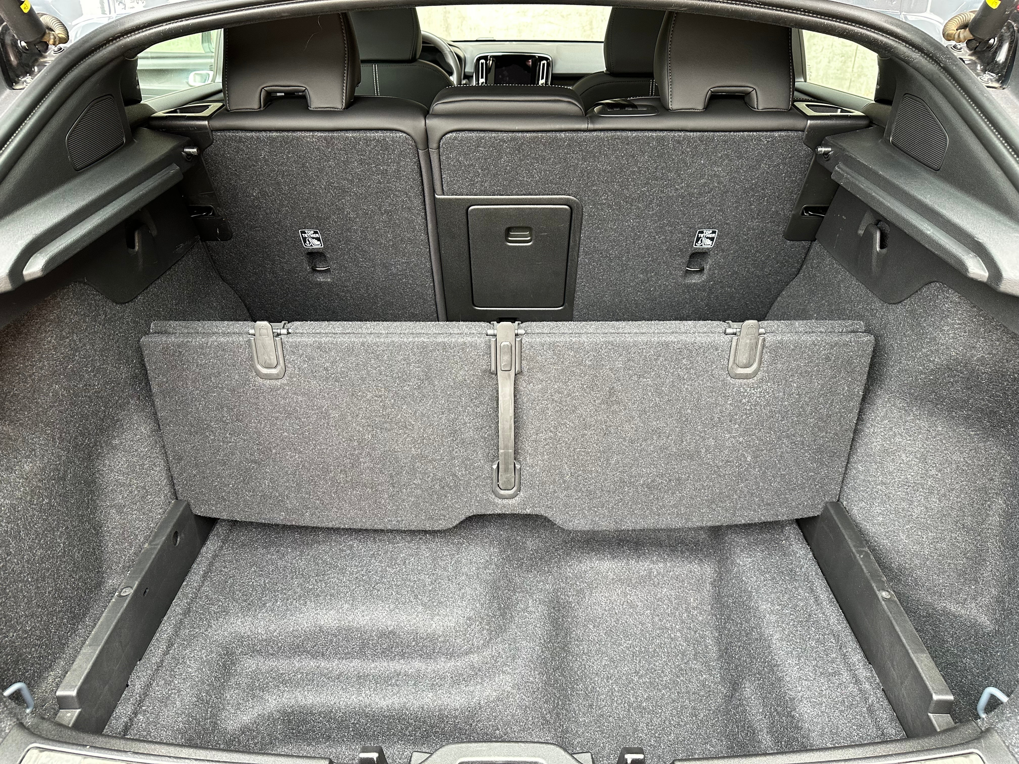 listing desktop thumbnail image 10