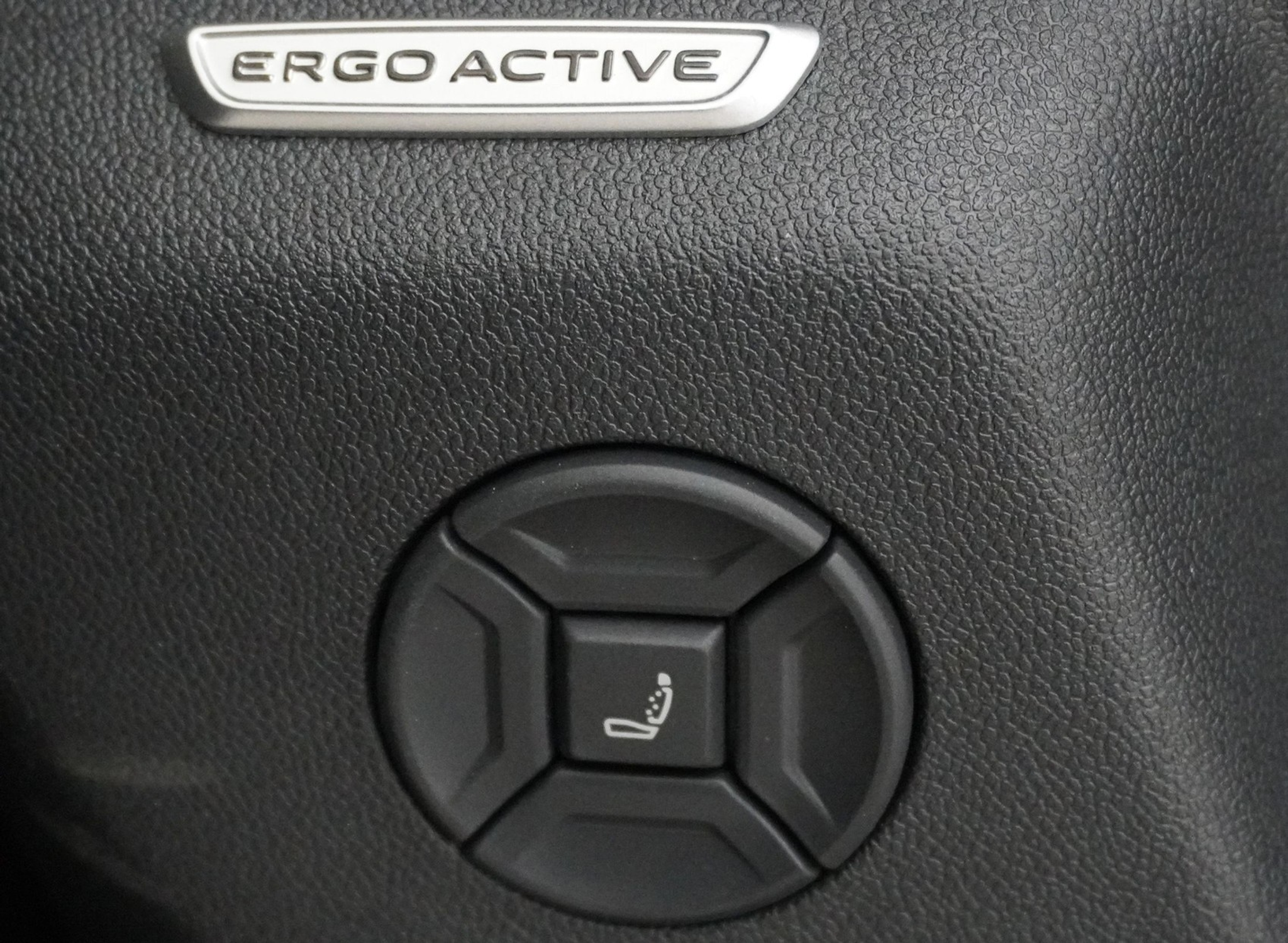 listing desktop thumbnail image 13