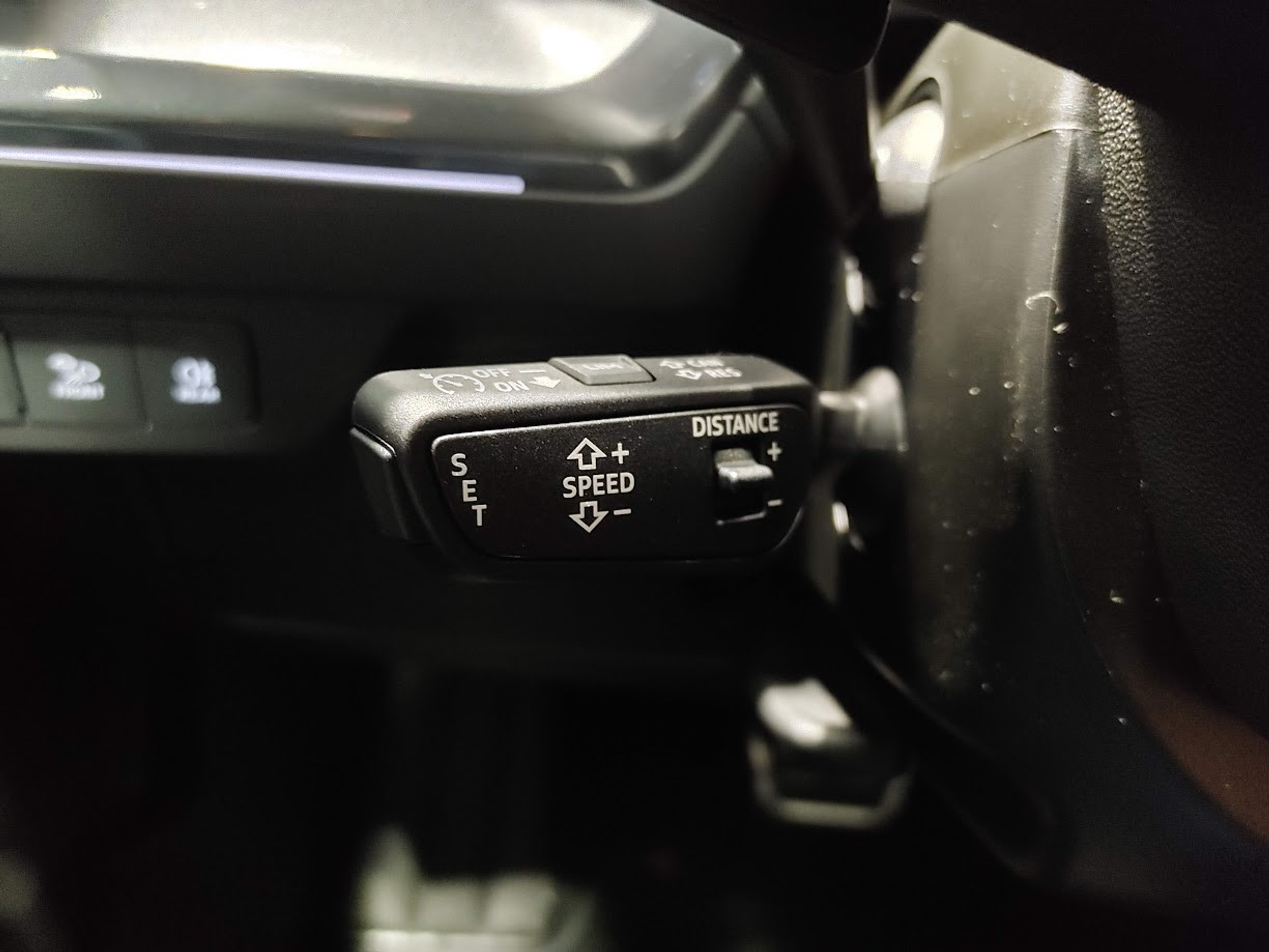 listing desktop thumbnail image 5