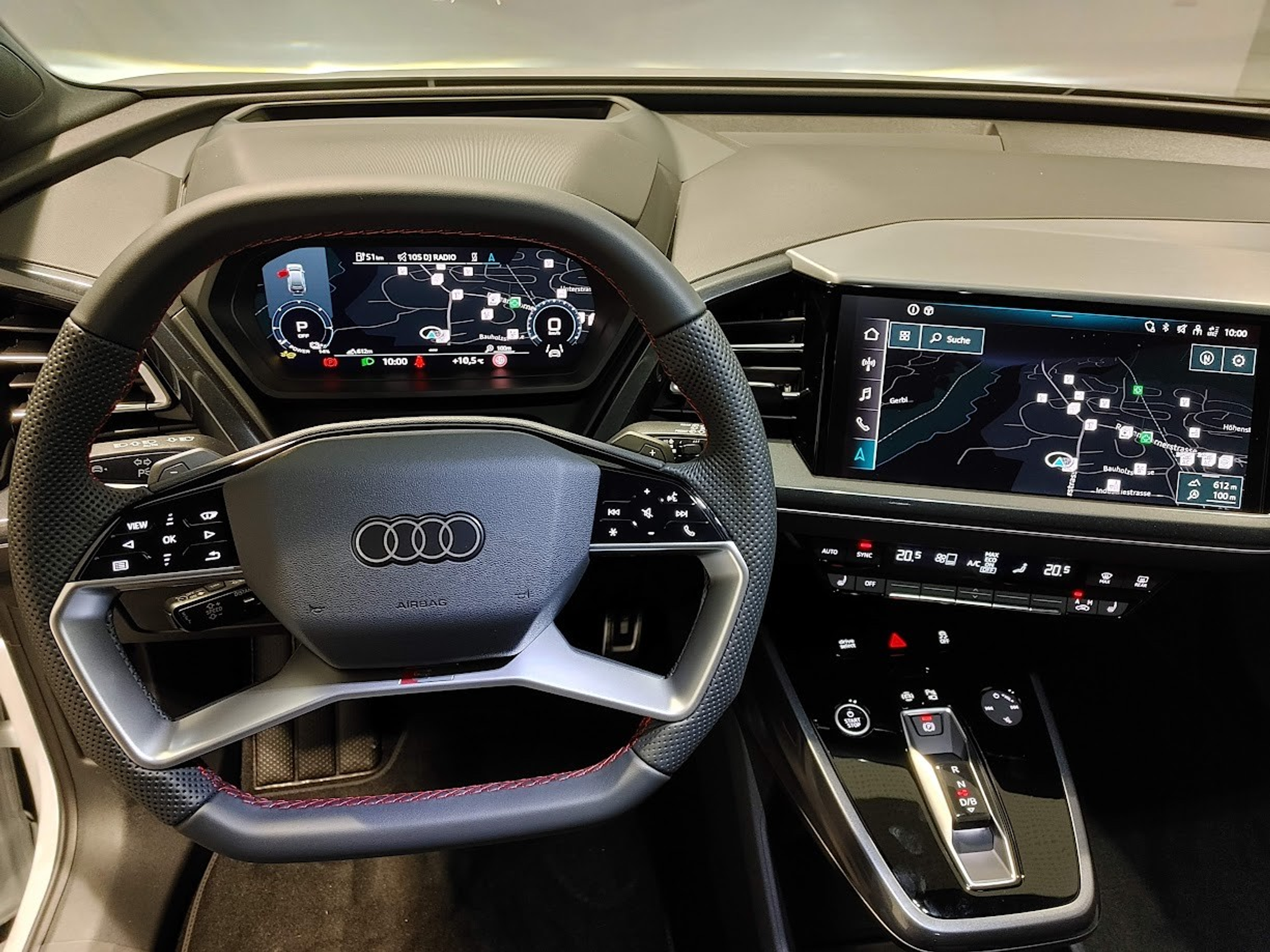 listing desktop thumbnail image 4