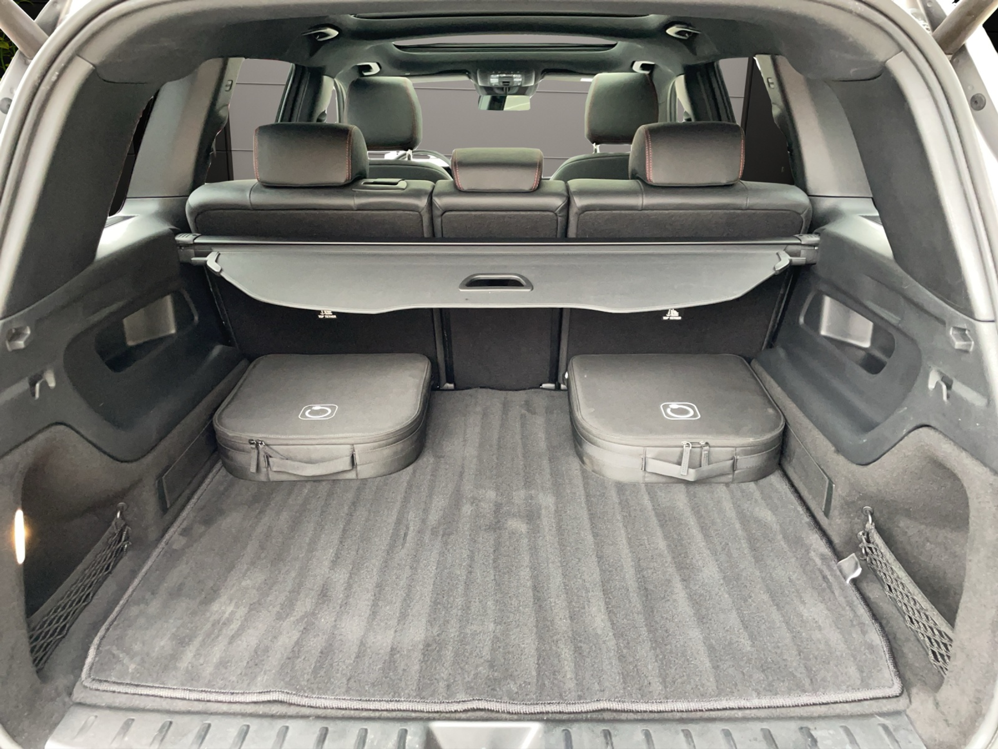 listing desktop thumbnail image 13