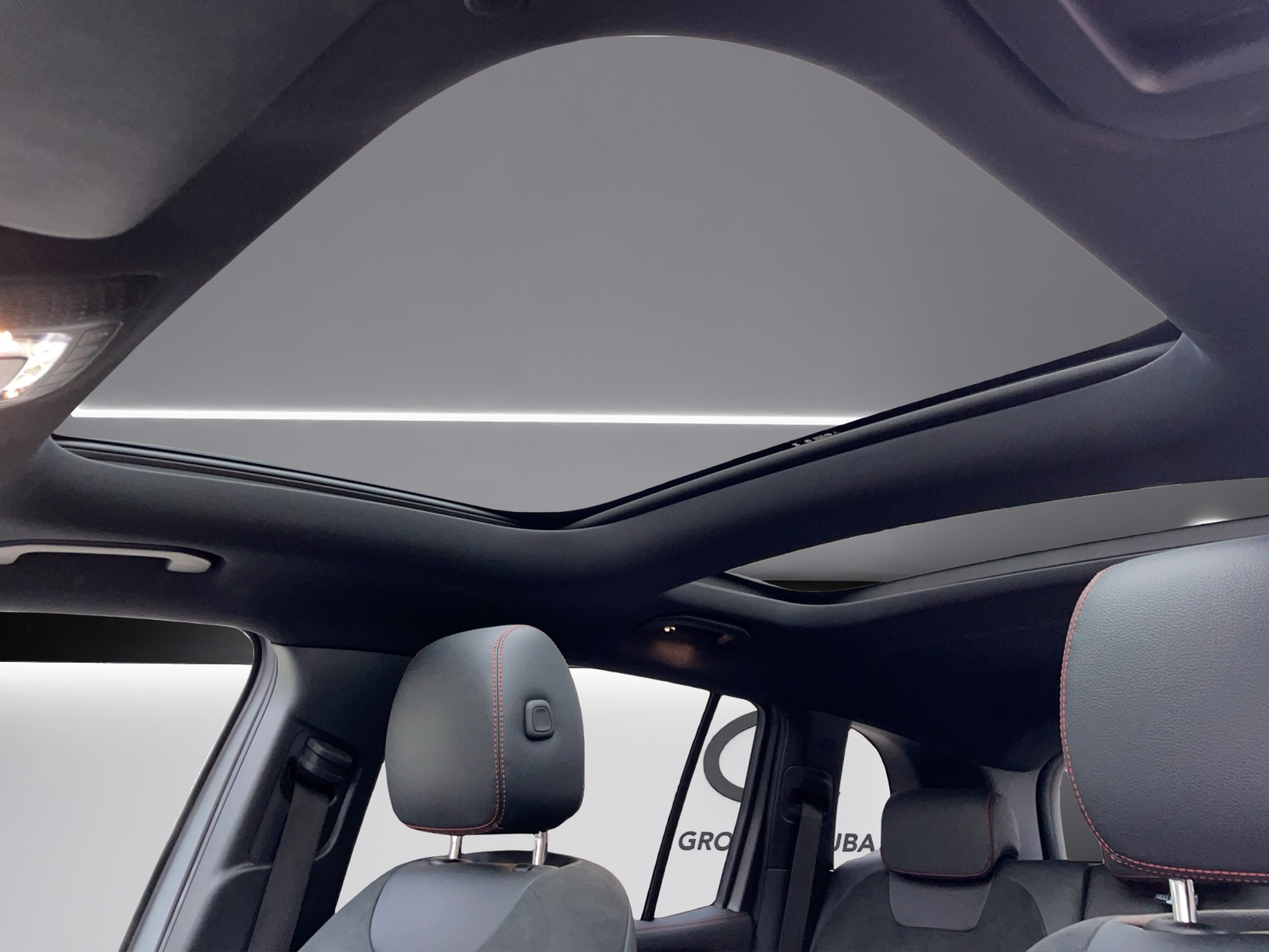 listing desktop thumbnail image 11