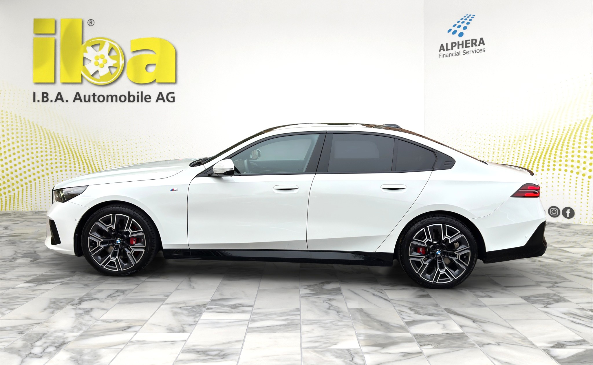 listing desktop thumbnail image 1