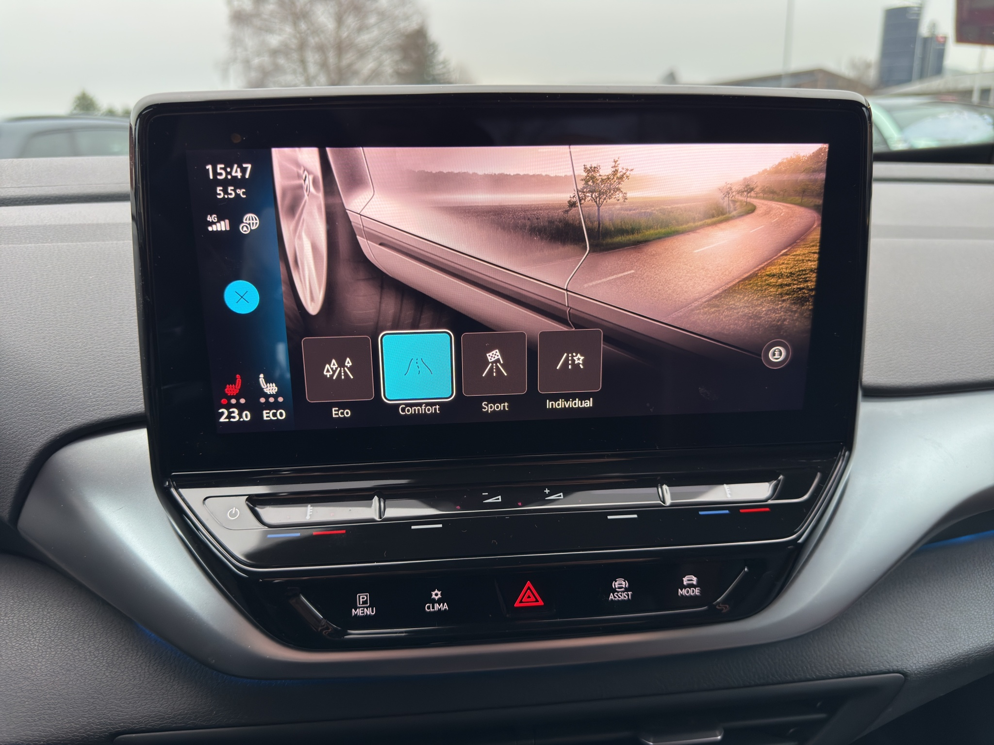 listing desktop thumbnail image 25