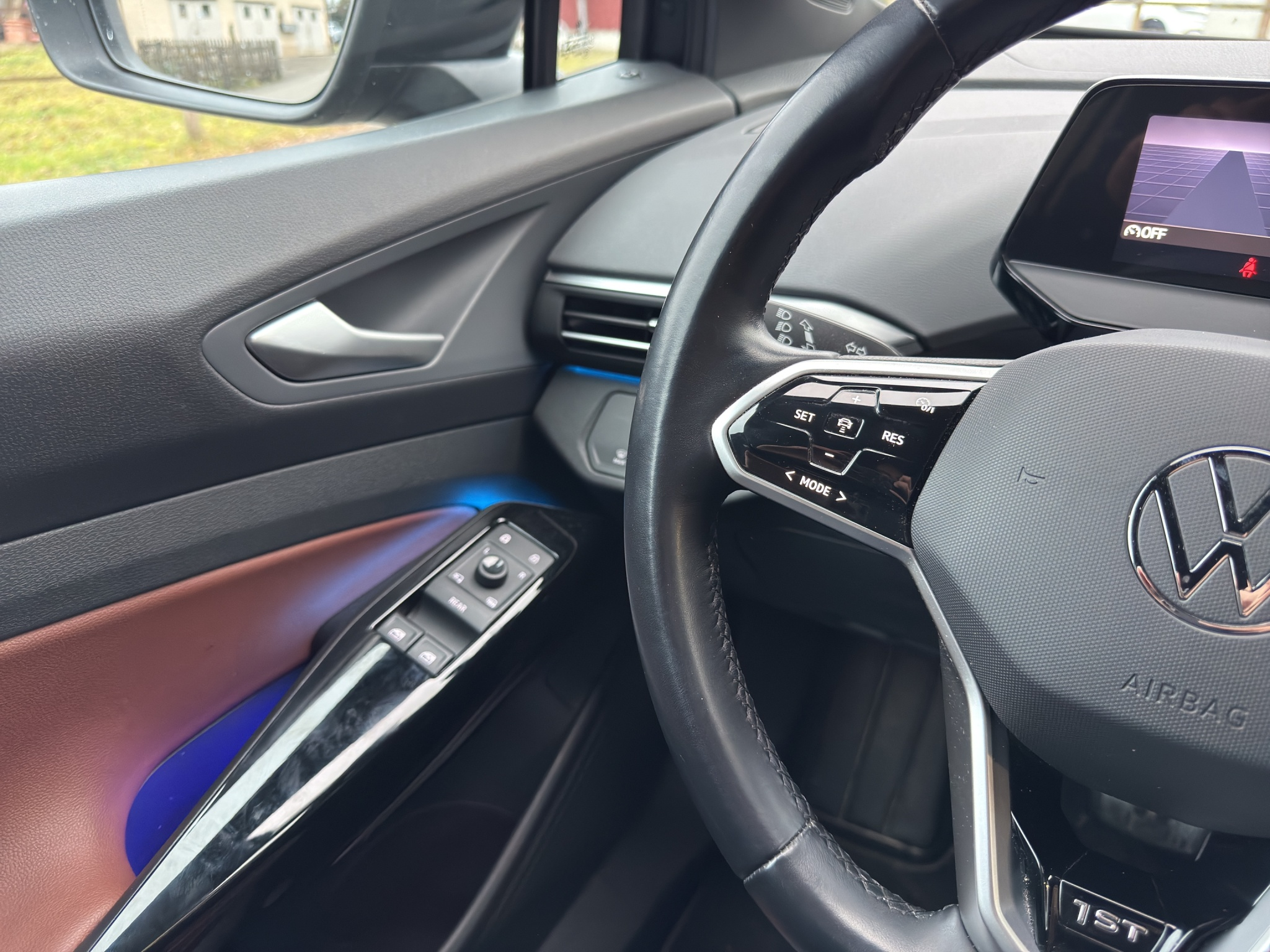 listing desktop thumbnail image 28