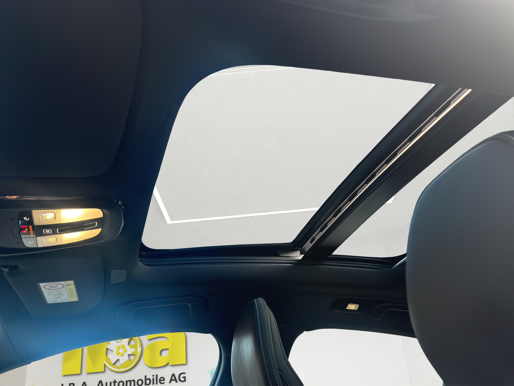 listing desktop thumbnail image 14