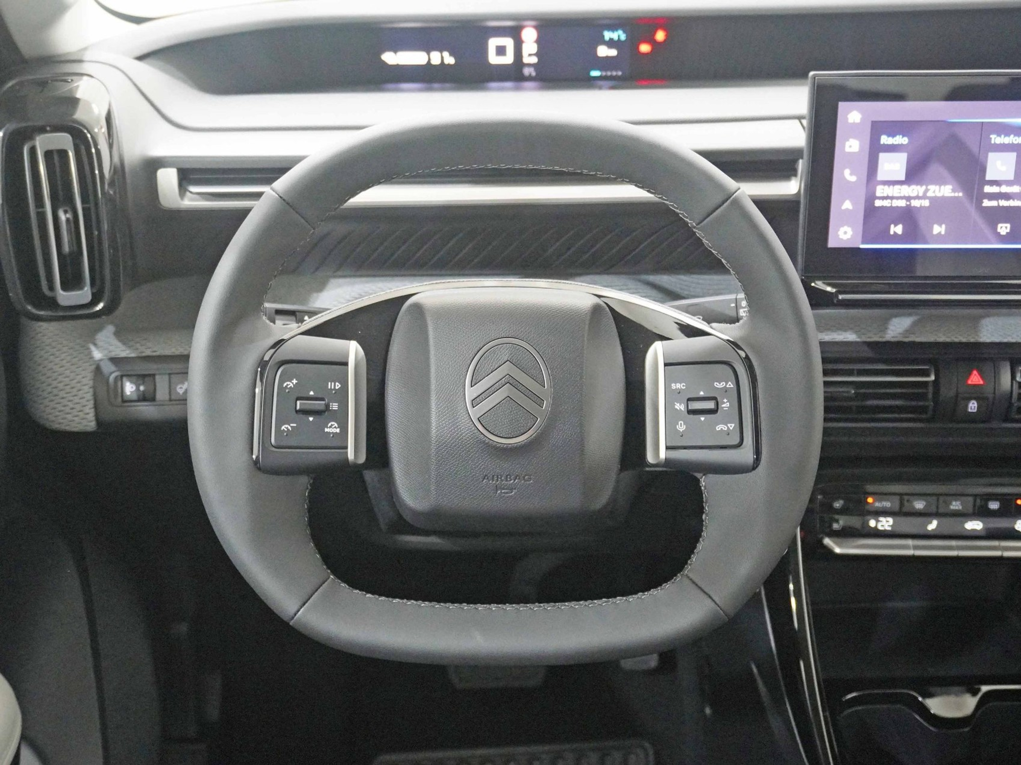 listing desktop thumbnail image 9