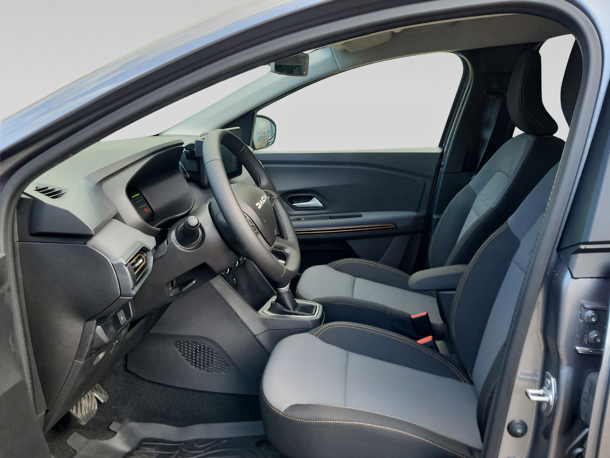 listing desktop thumbnail image 4