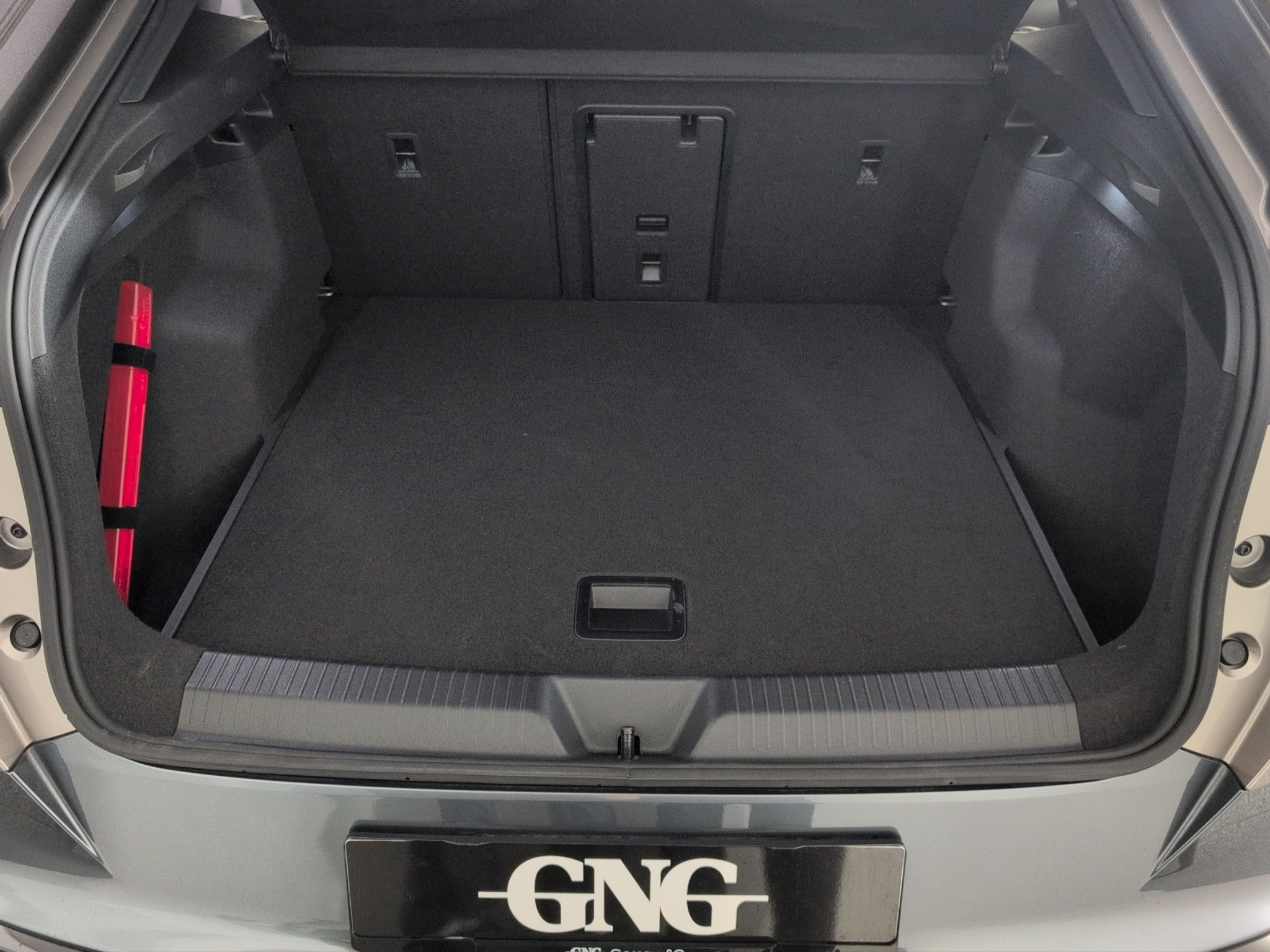 listing desktop thumbnail image 15