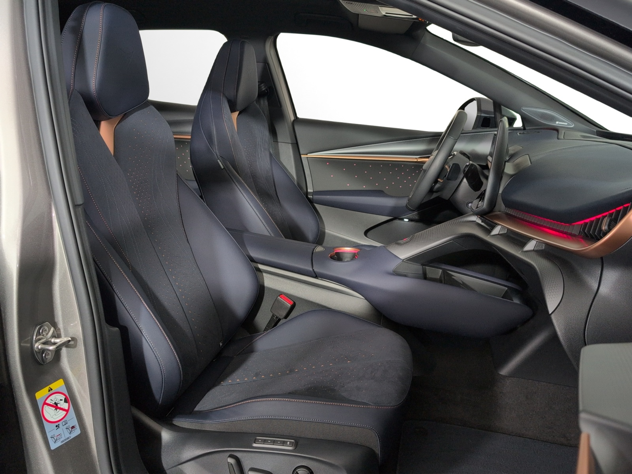 listing desktop thumbnail image 6