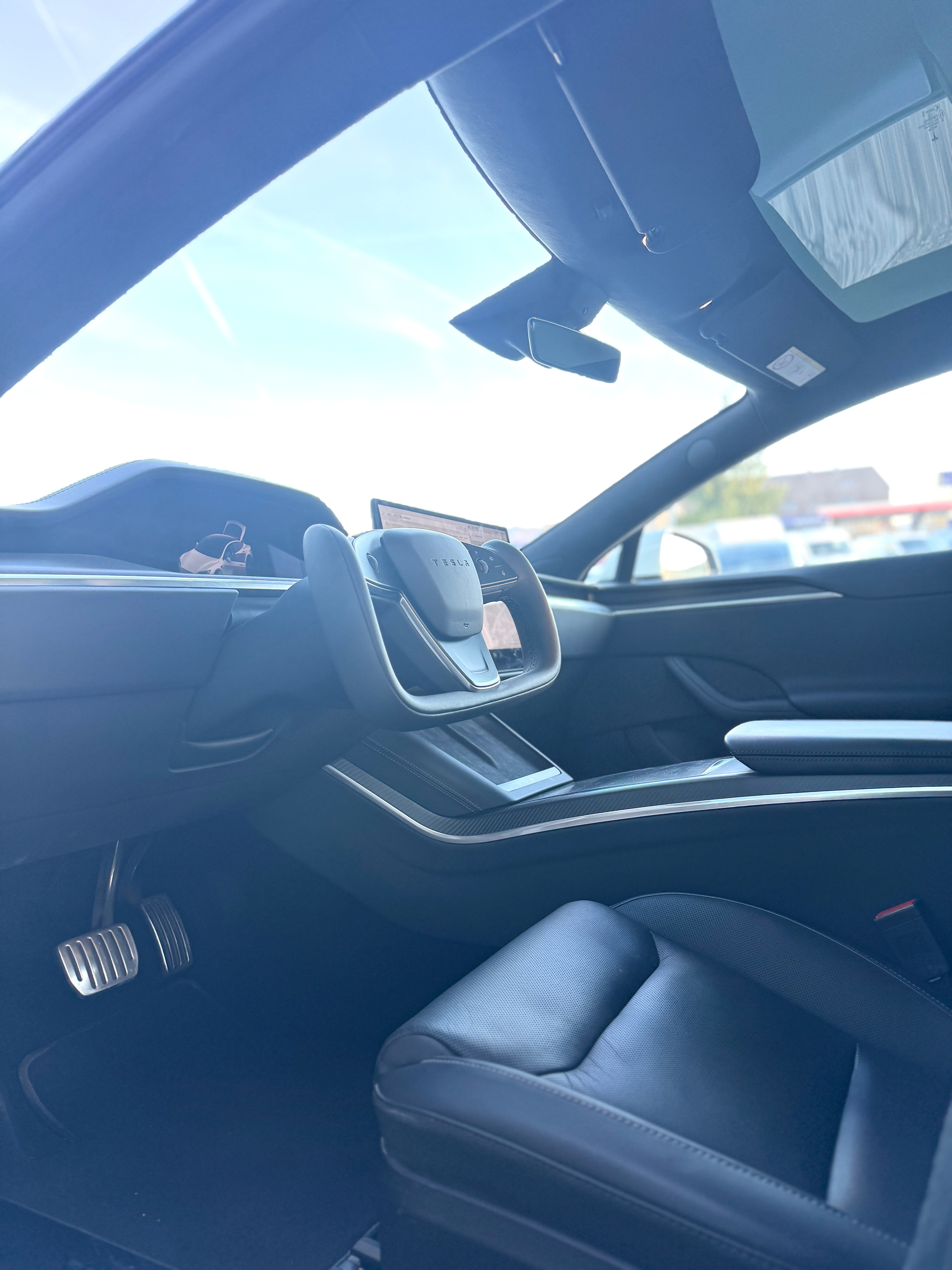 listing desktop thumbnail image 7