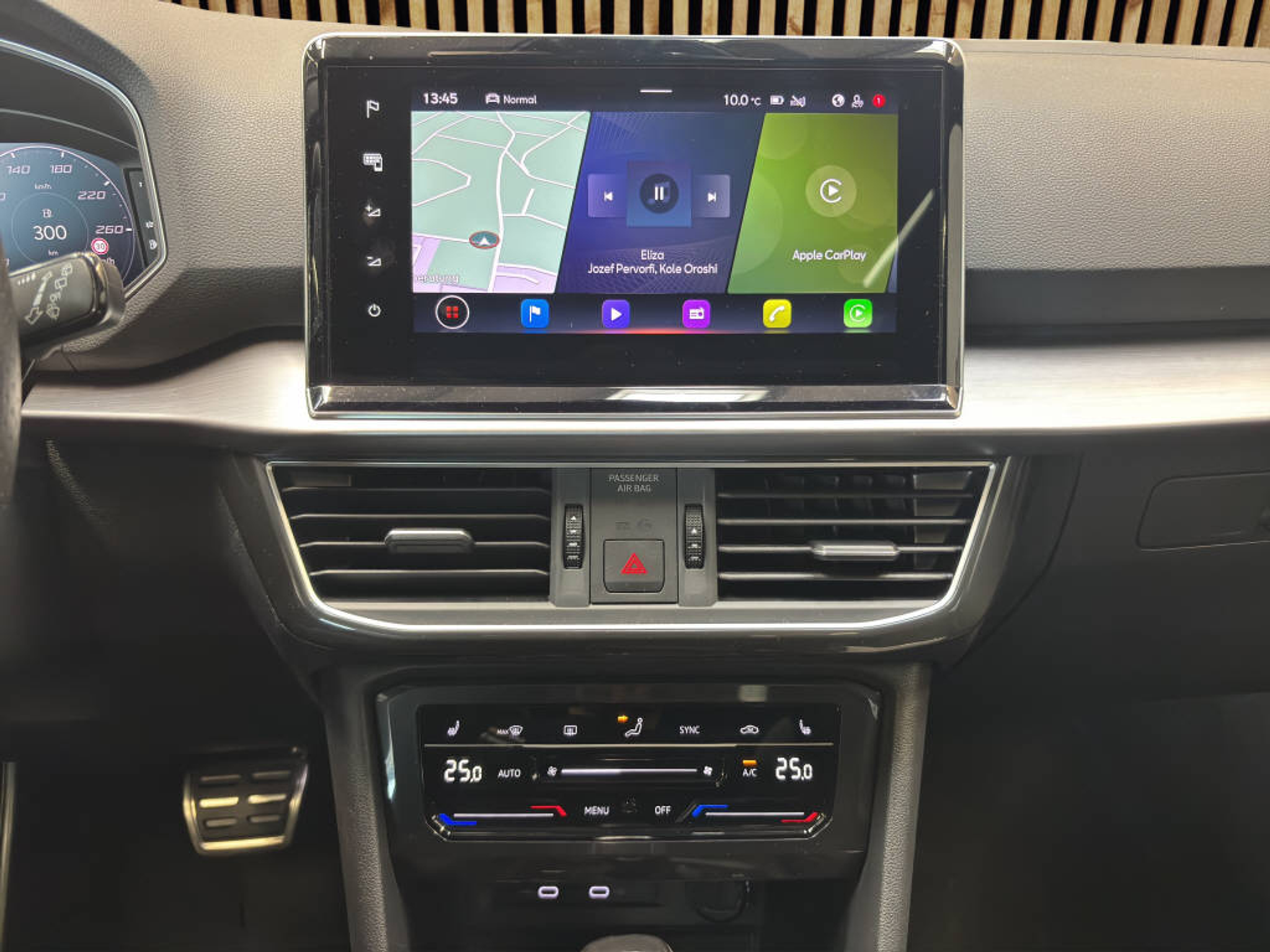 listing desktop thumbnail image 9