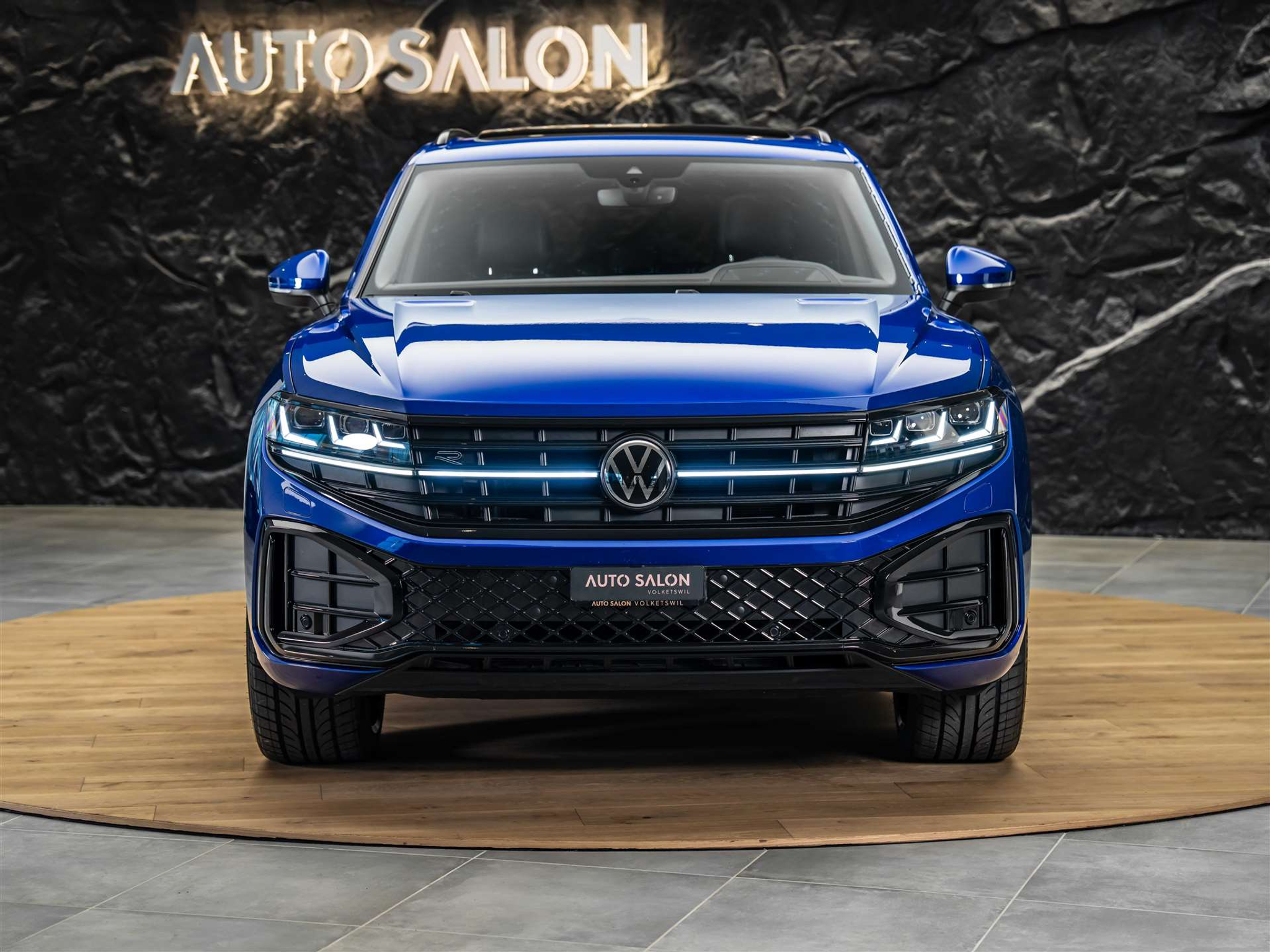 listing desktop thumbnail image 6