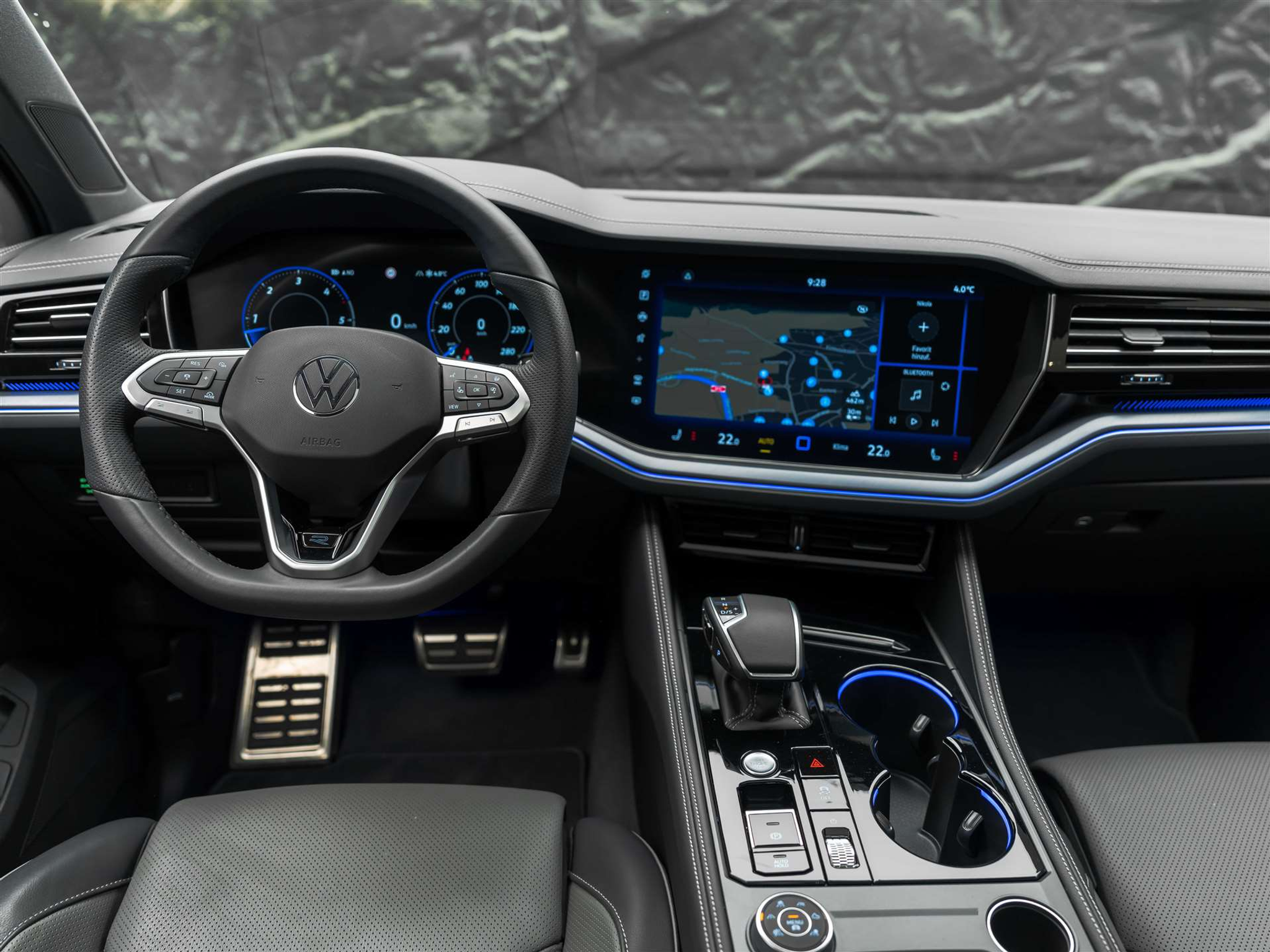 listing desktop thumbnail image 30