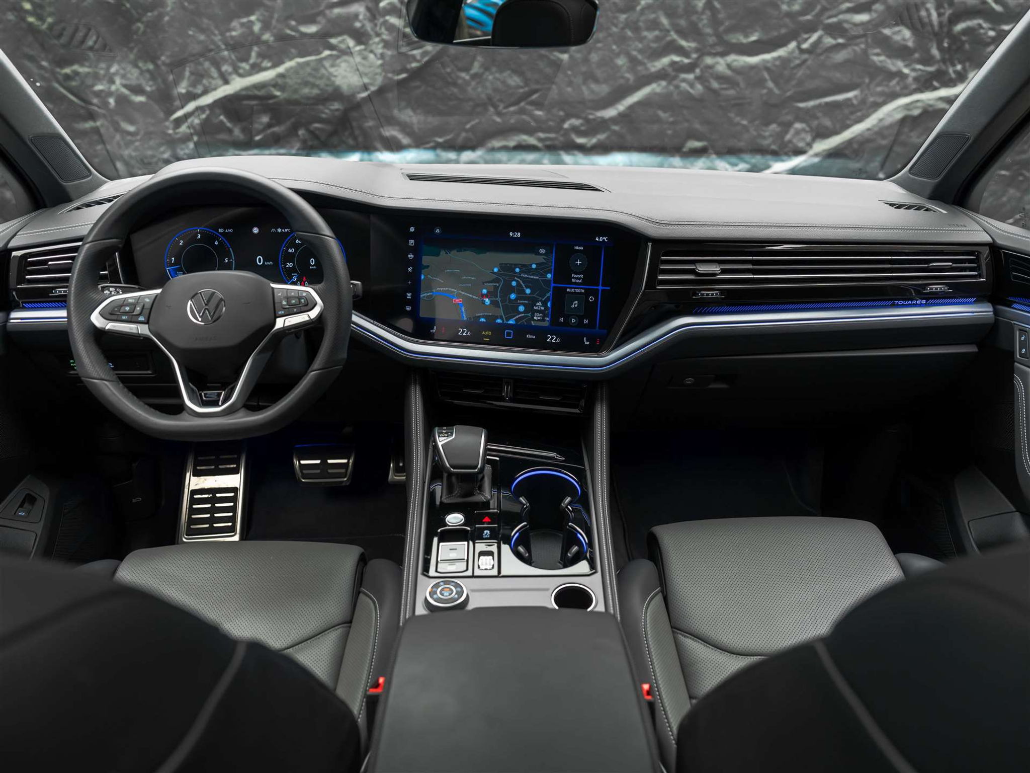 listing desktop thumbnail image 17