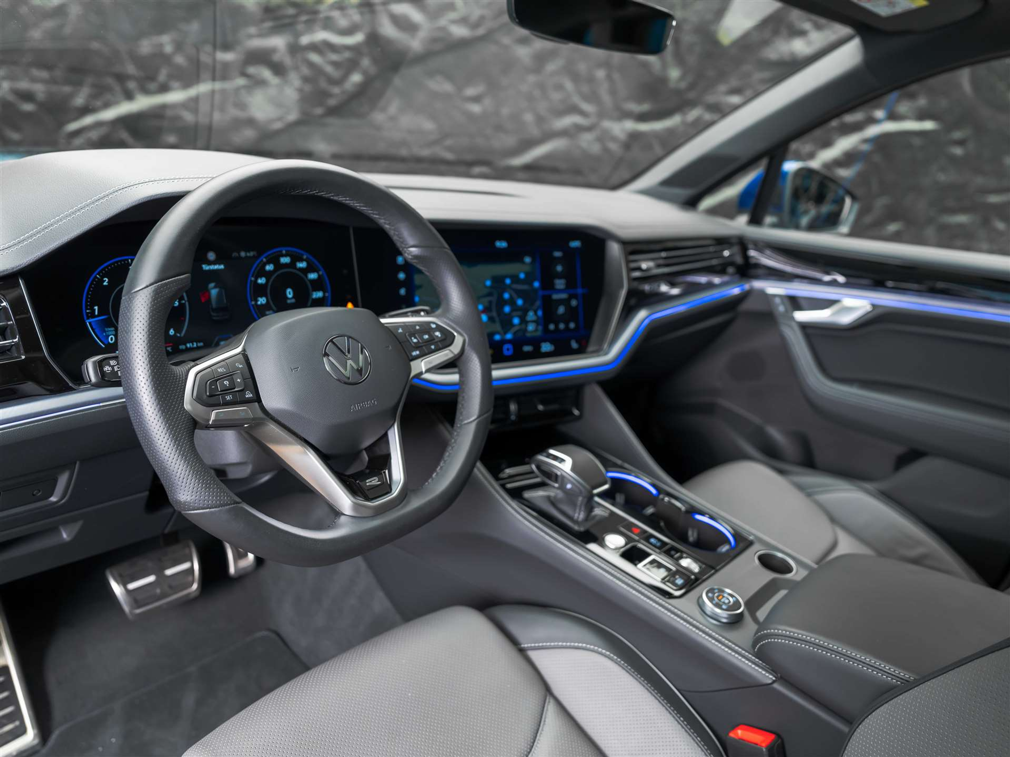 listing desktop thumbnail image 7