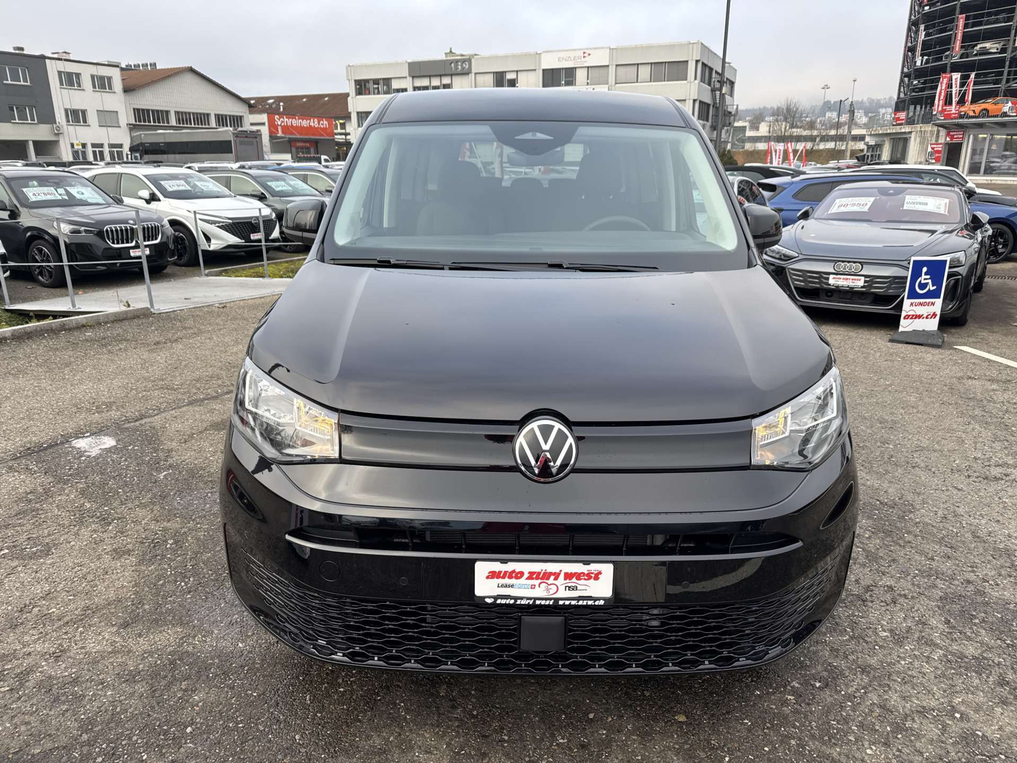 listing desktop thumbnail image 13