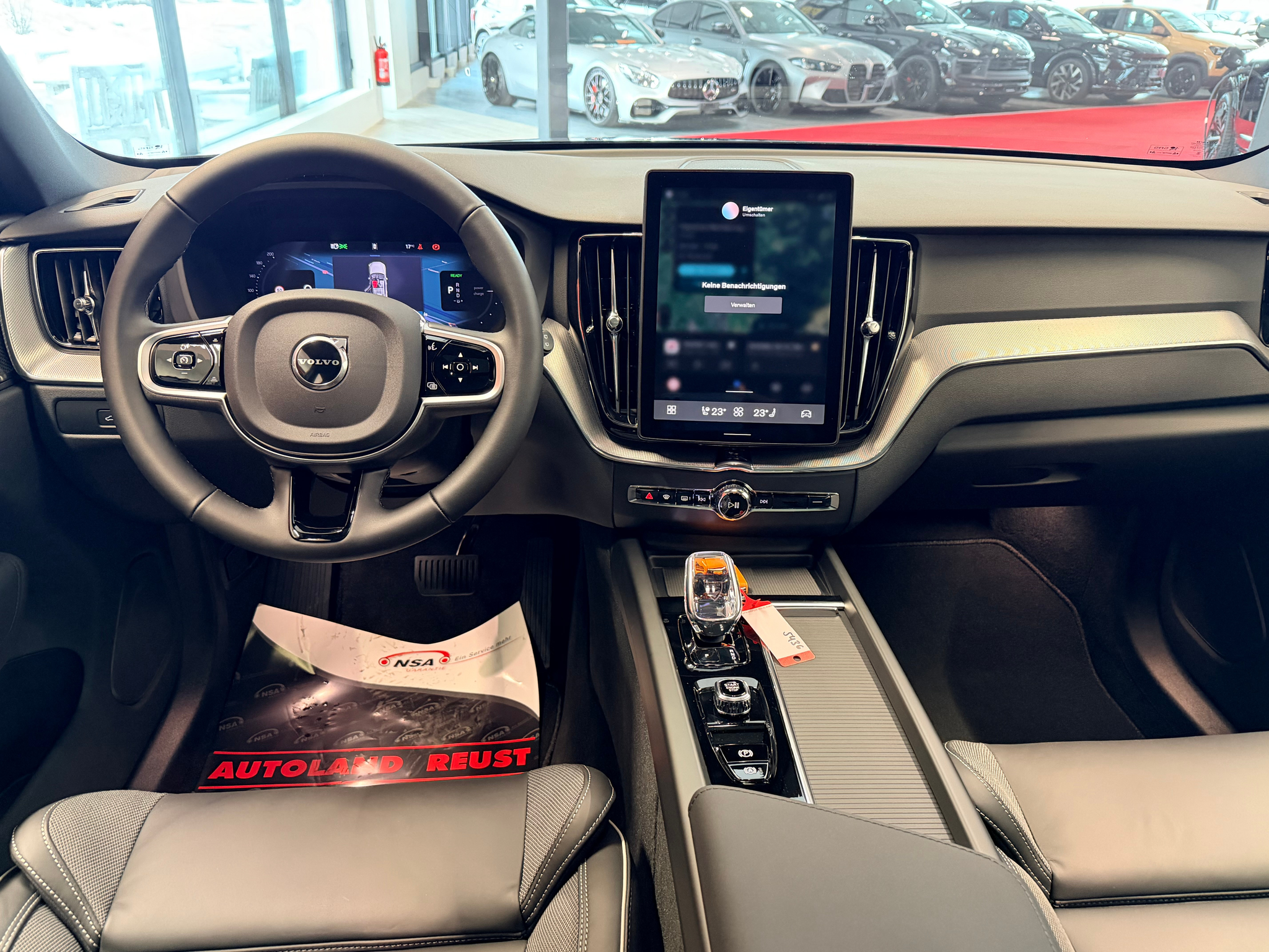 listing desktop thumbnail image 18