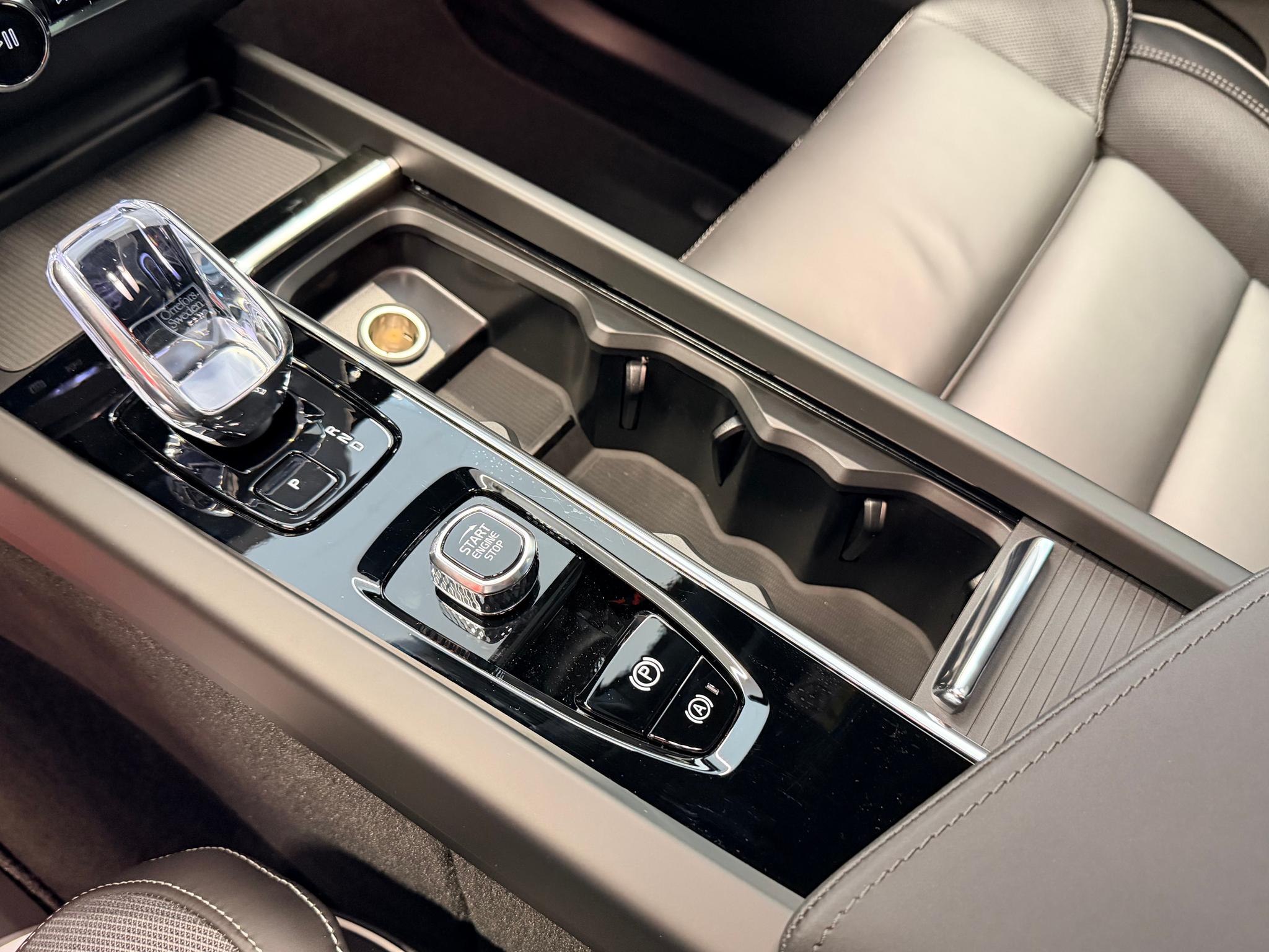 listing desktop thumbnail image 31