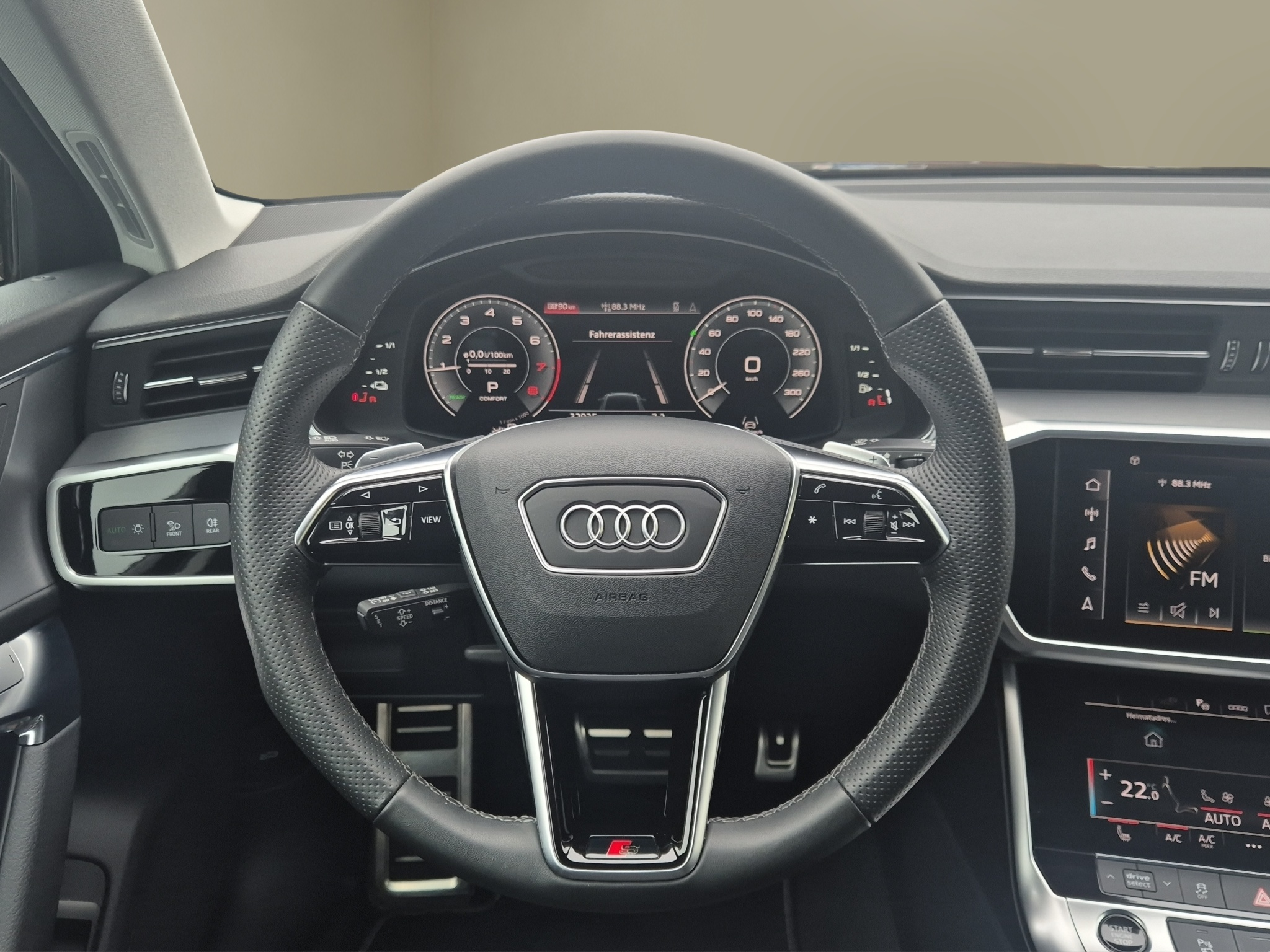 listing desktop thumbnail image 12