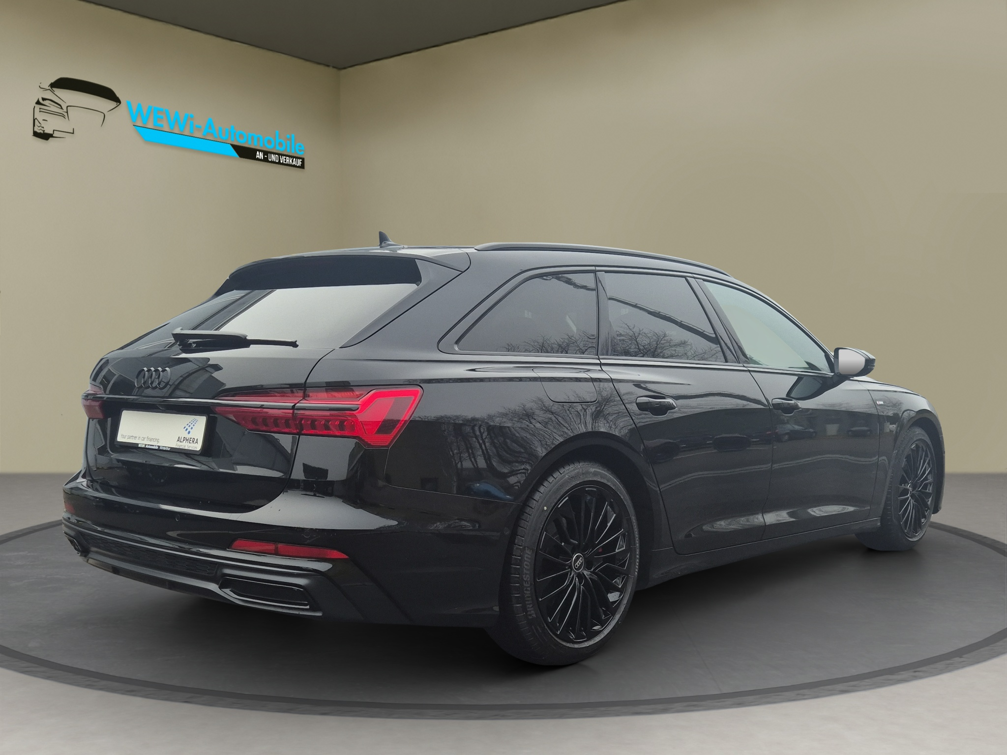 listing desktop thumbnail image 4