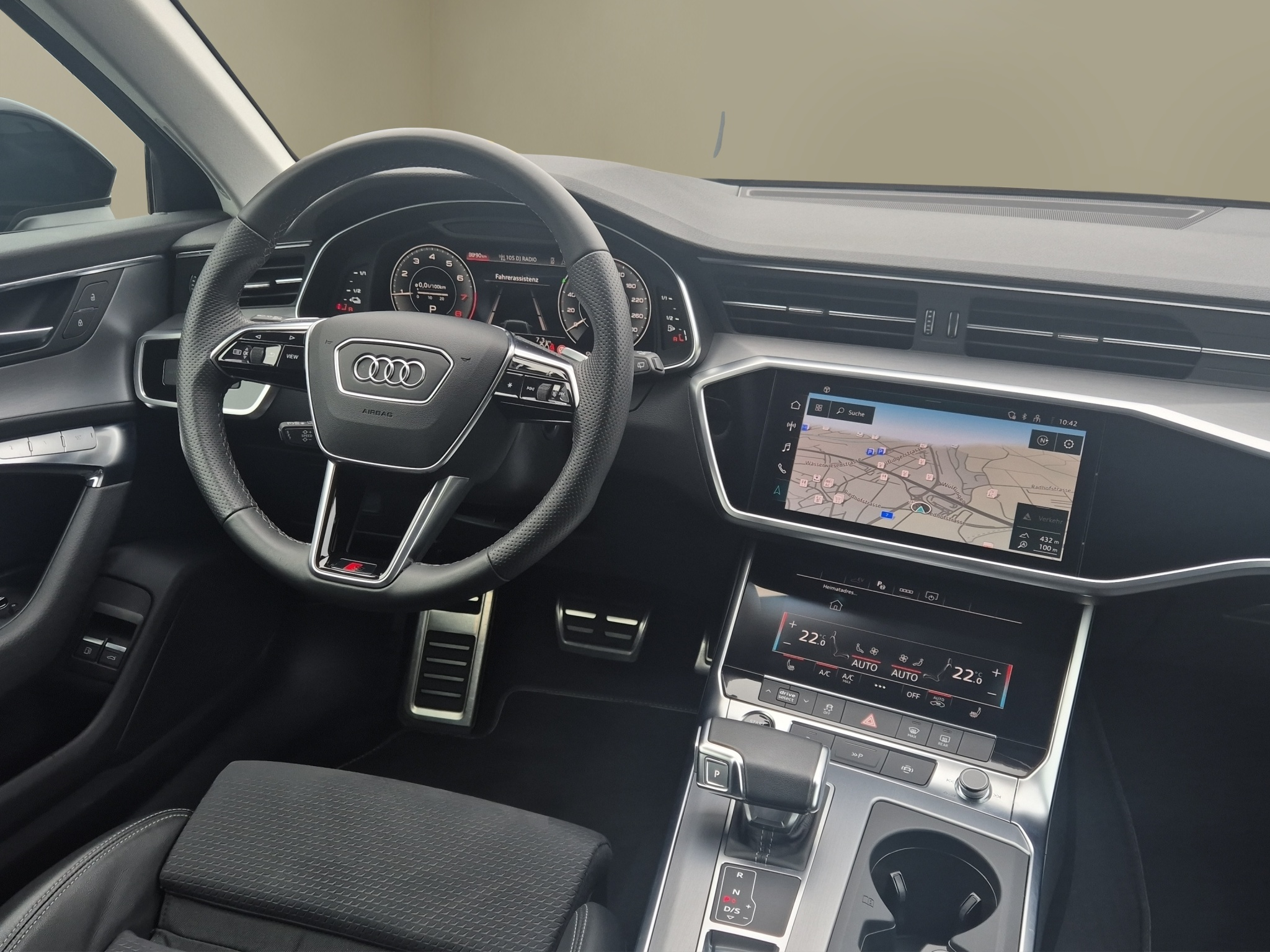 listing desktop thumbnail image 15