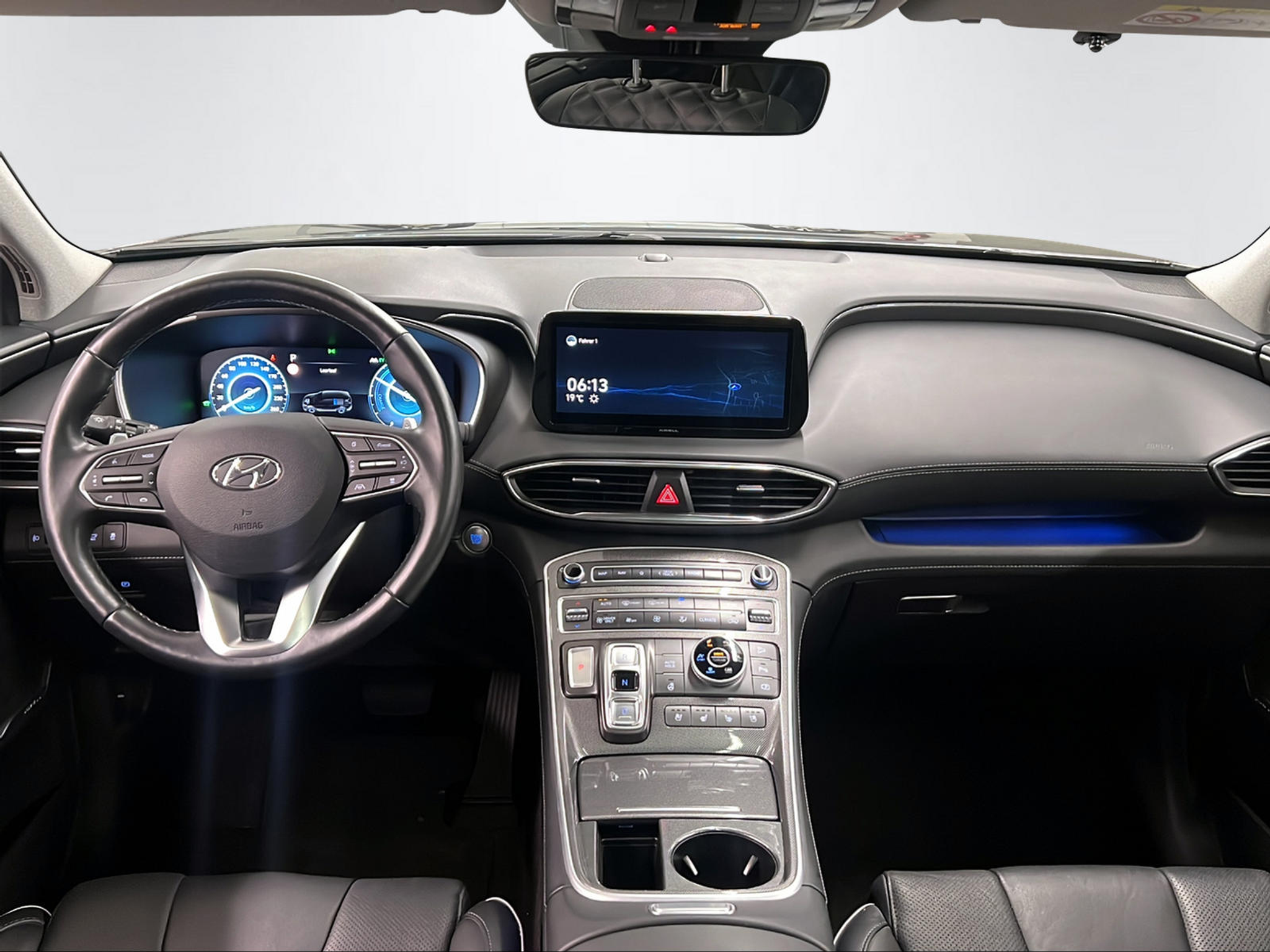 listing desktop thumbnail image 11