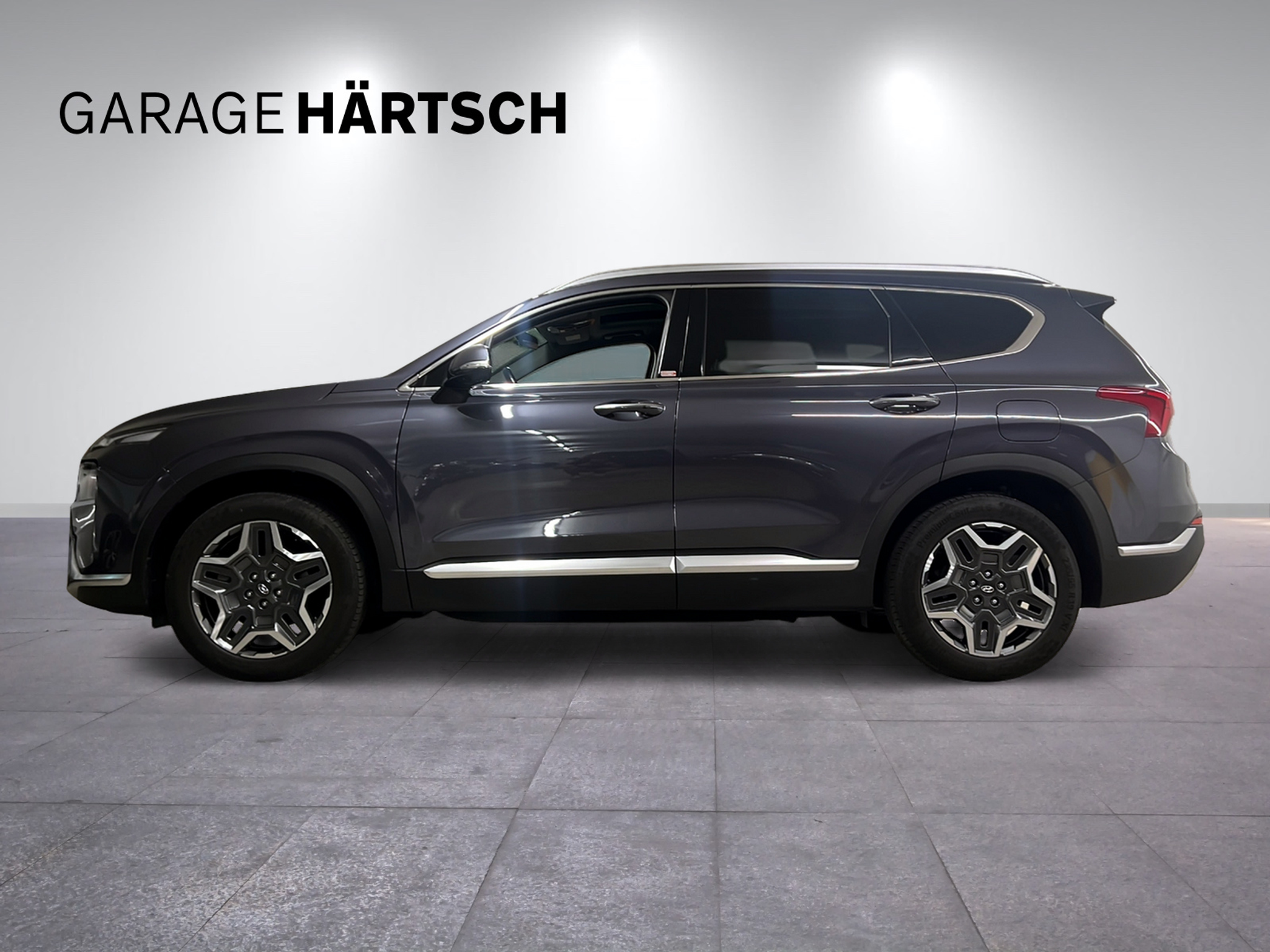 listing desktop thumbnail image 1