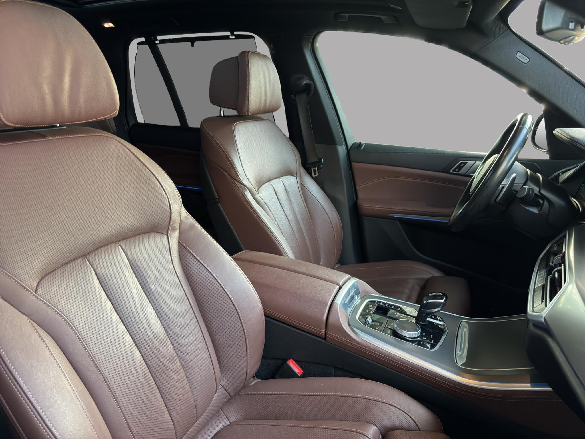 listing desktop thumbnail image 10