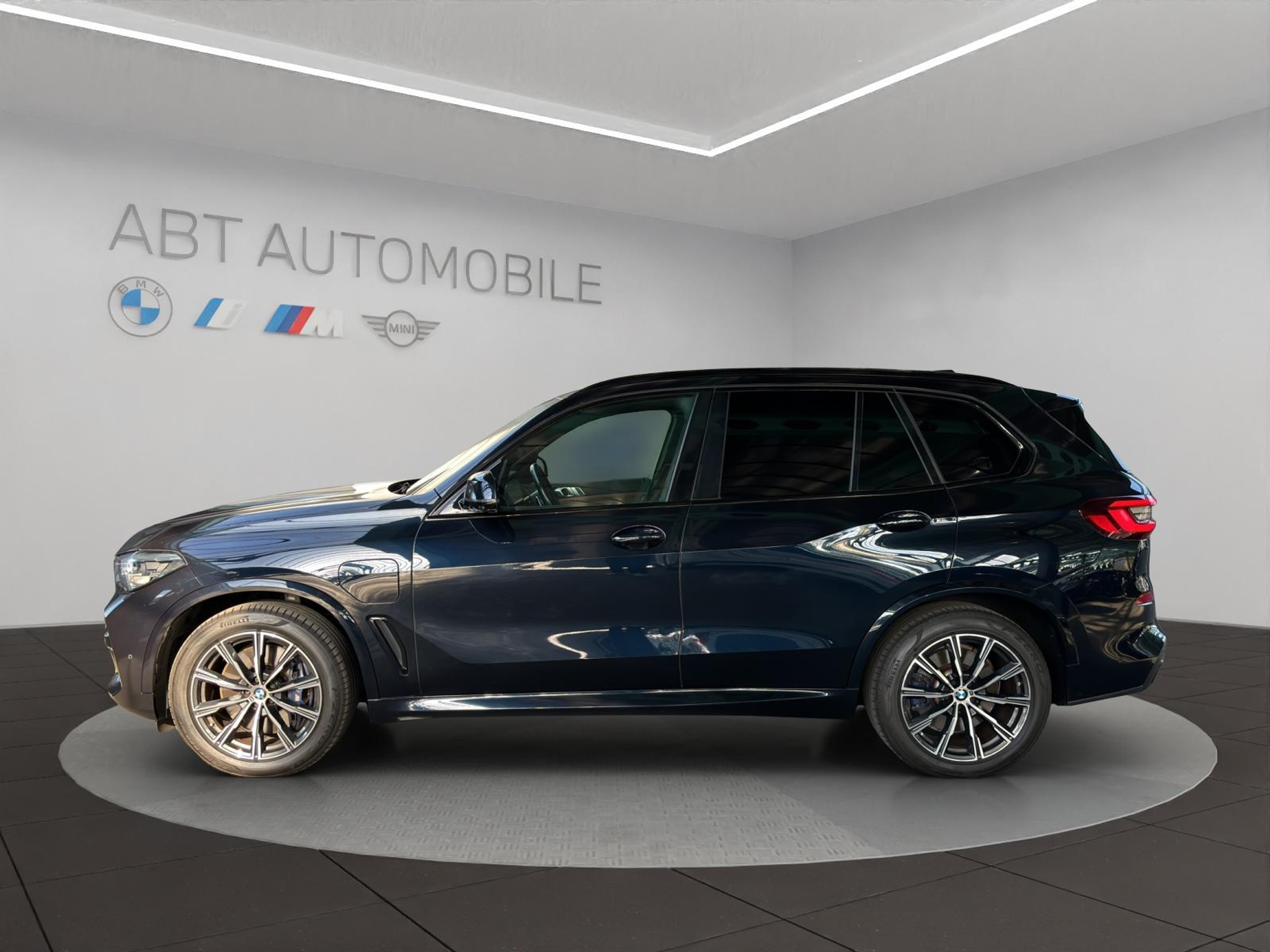 listing desktop thumbnail image 2