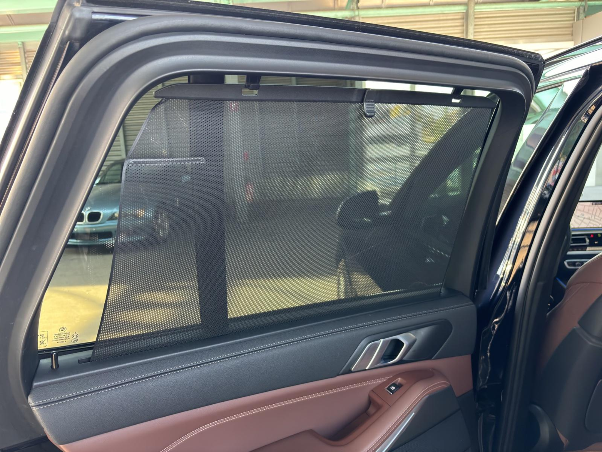 listing desktop thumbnail image 24