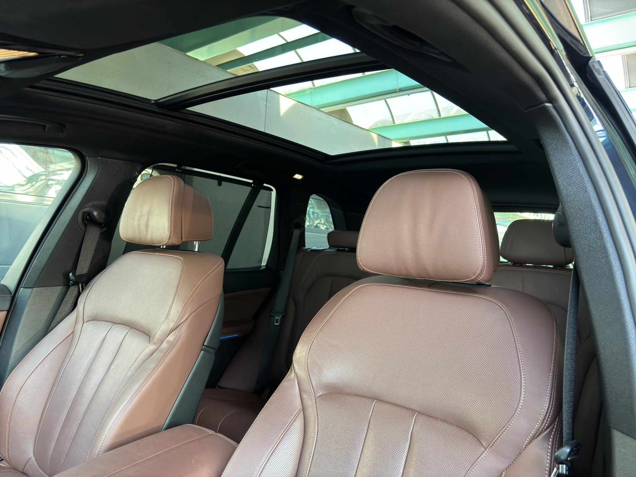 listing desktop thumbnail image 12