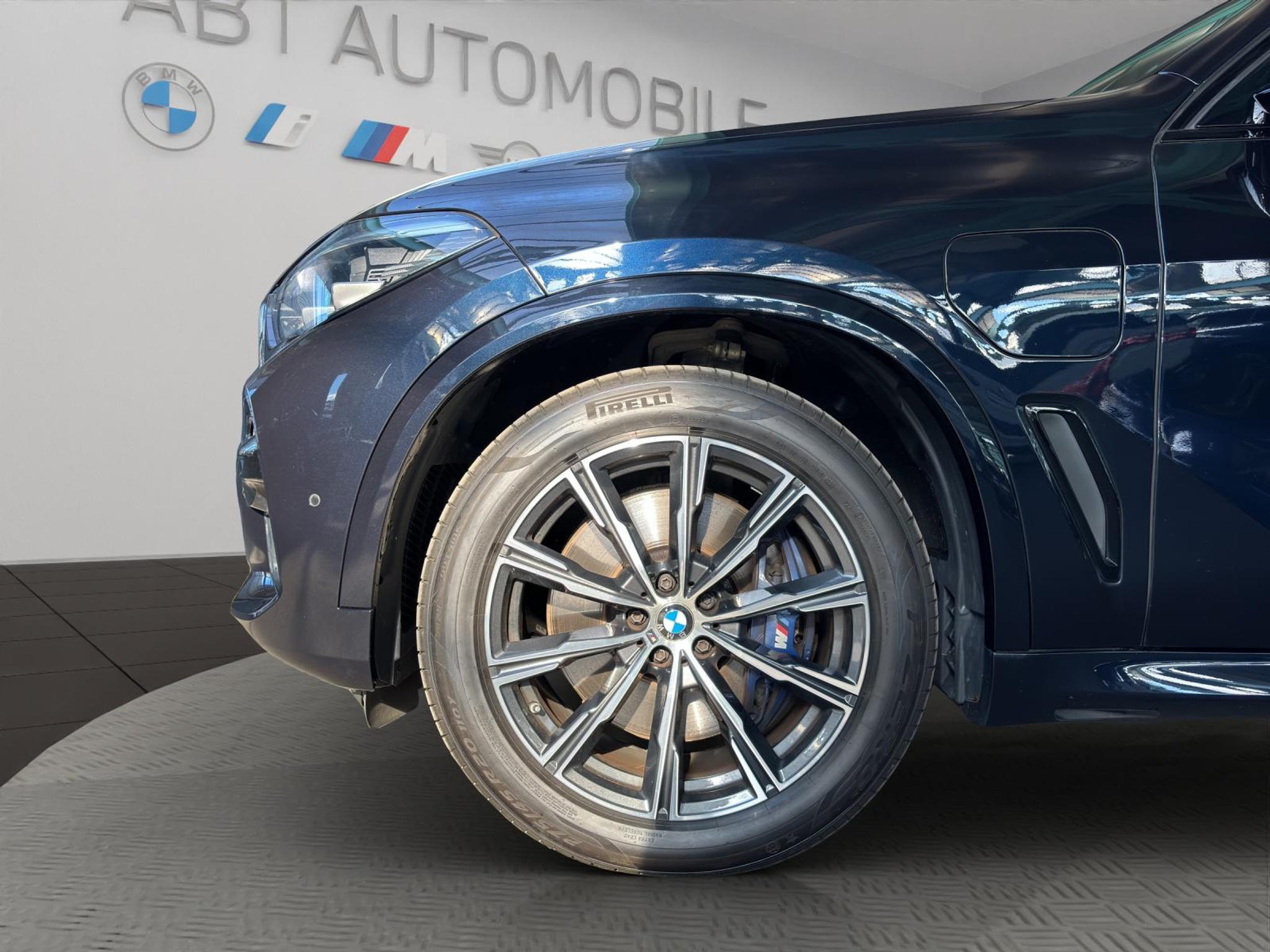 listing desktop thumbnail image 23