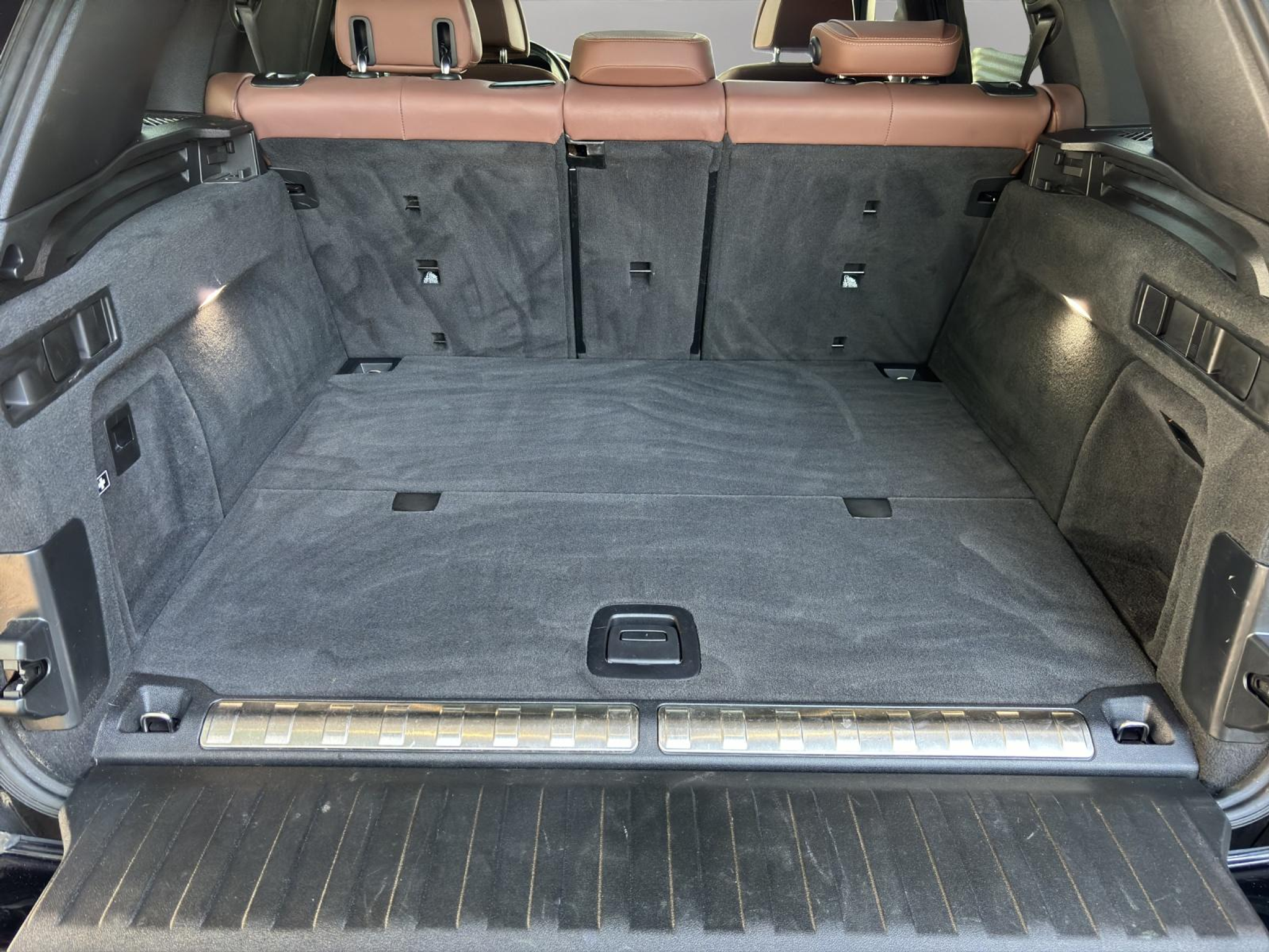 listing desktop thumbnail image 22