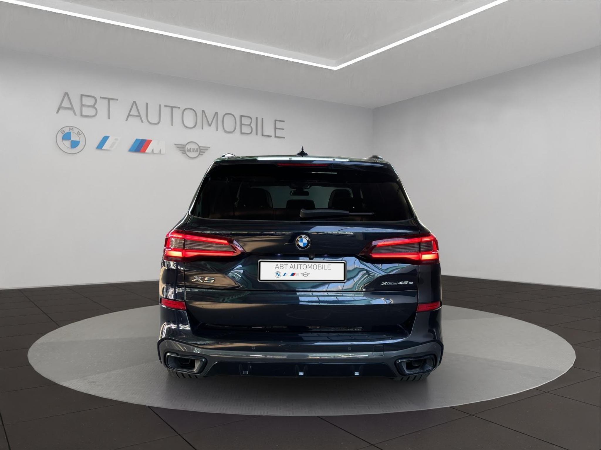 listing desktop thumbnail image 4