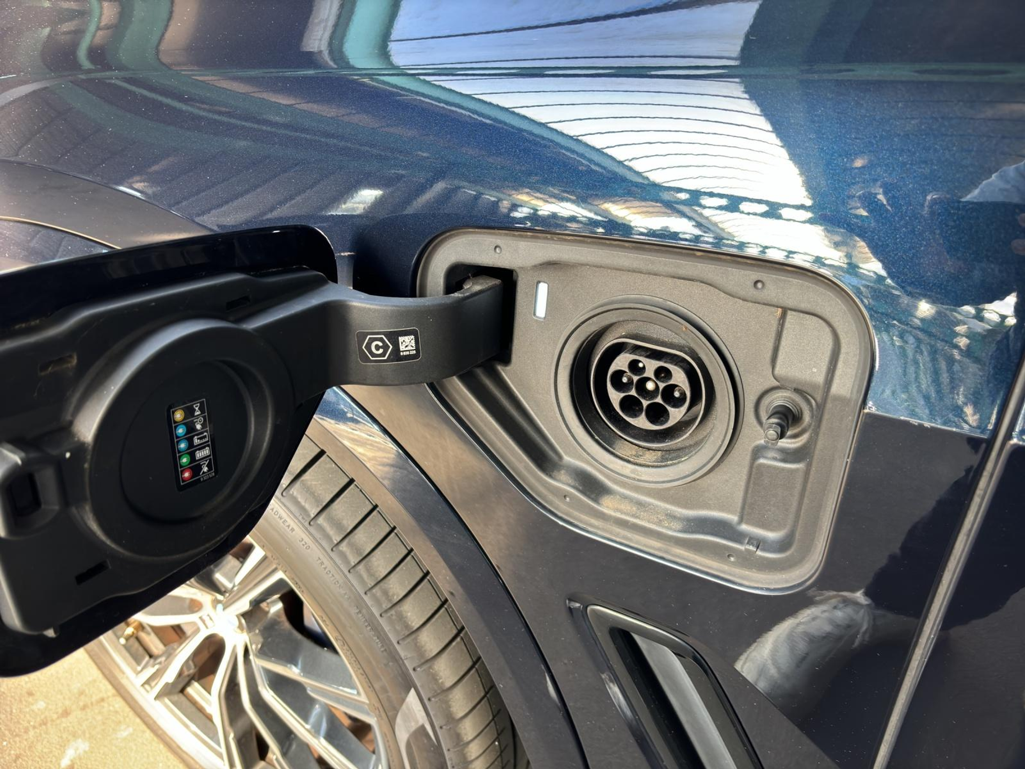 listing desktop thumbnail image 21