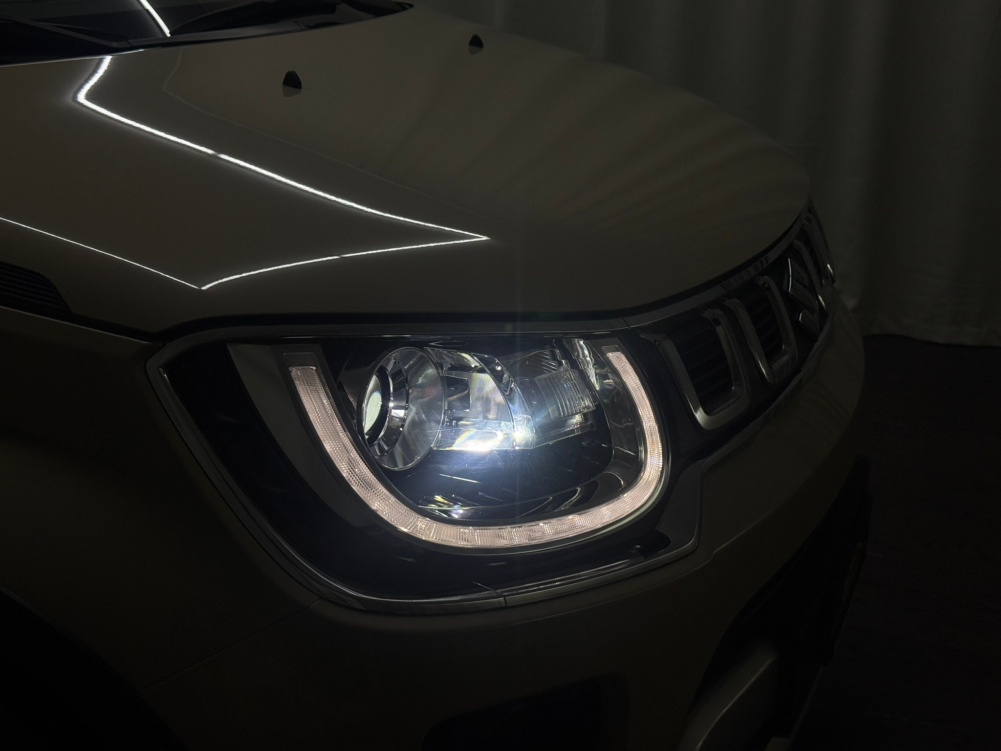 listing desktop thumbnail image 17