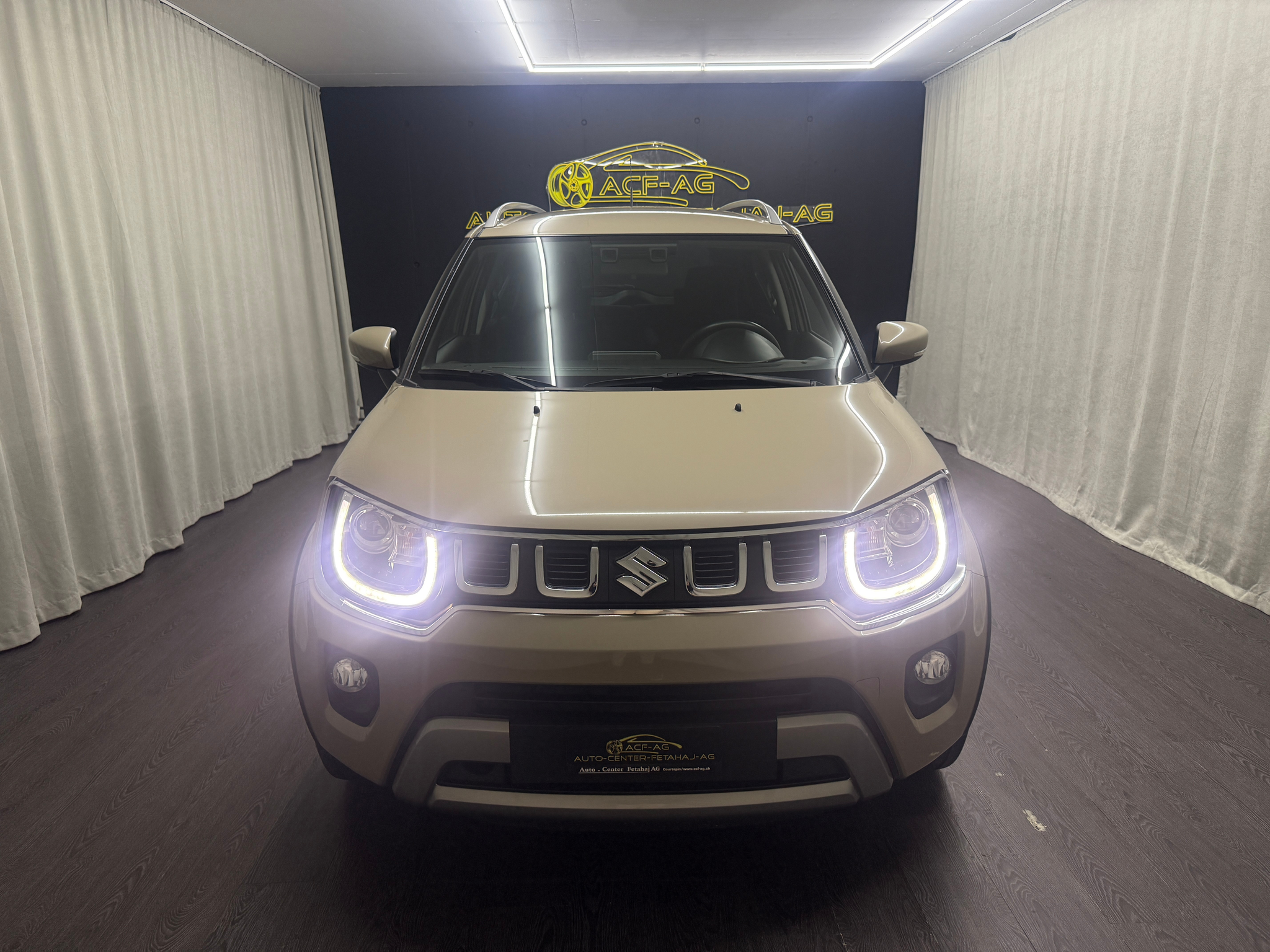 listing desktop thumbnail image 1