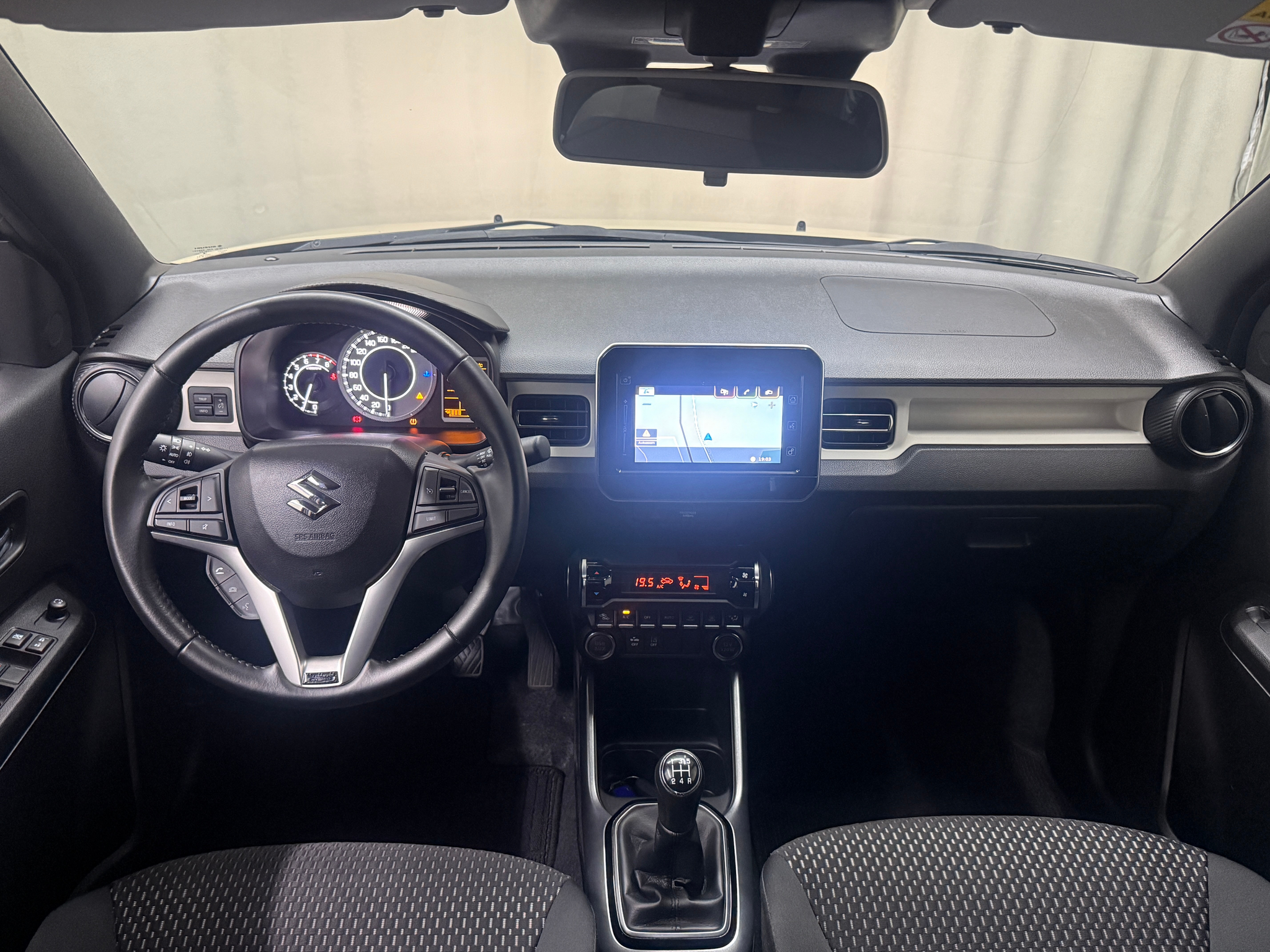 listing desktop thumbnail image 7