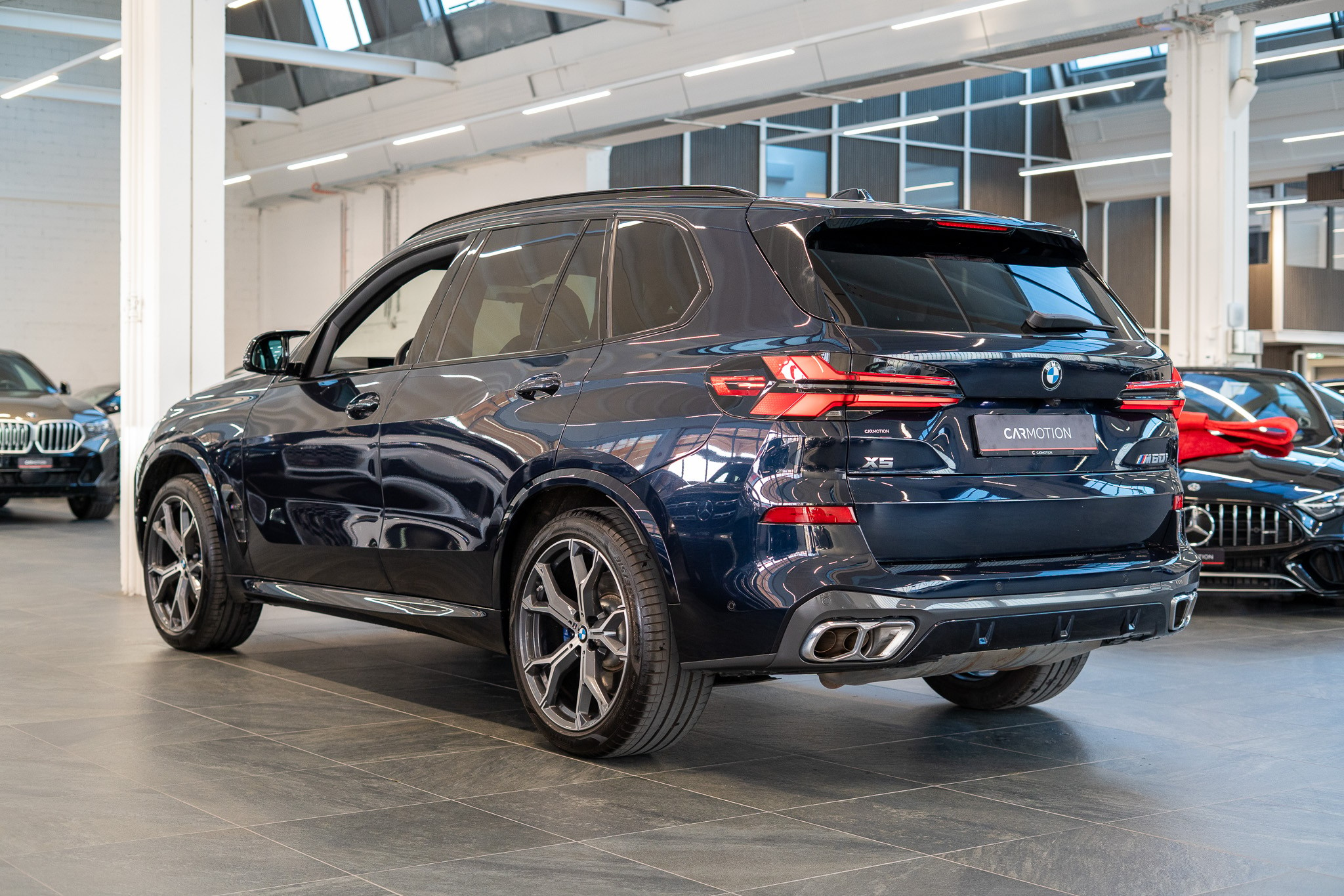 listing desktop thumbnail image 7