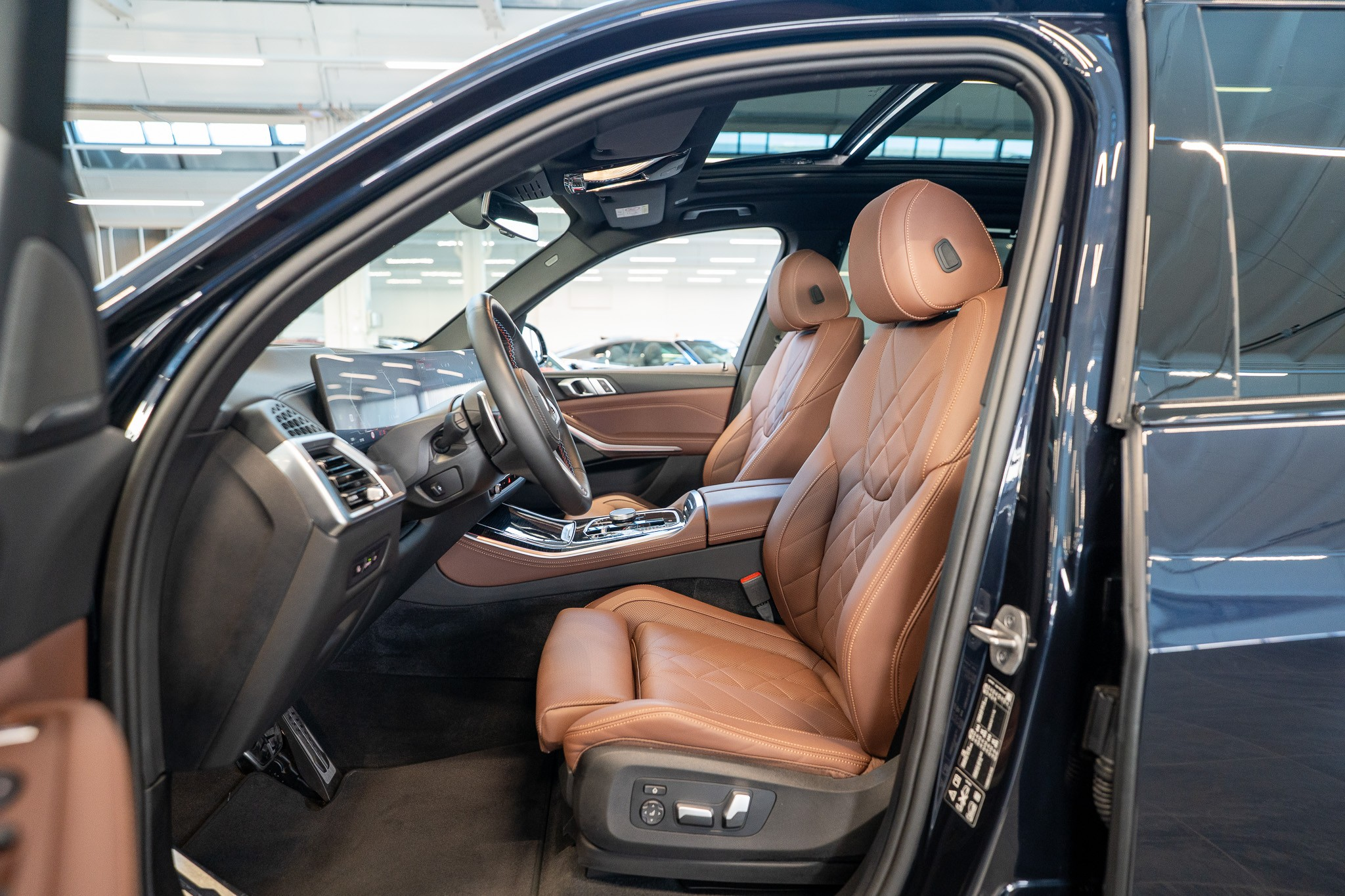 listing desktop thumbnail image 8