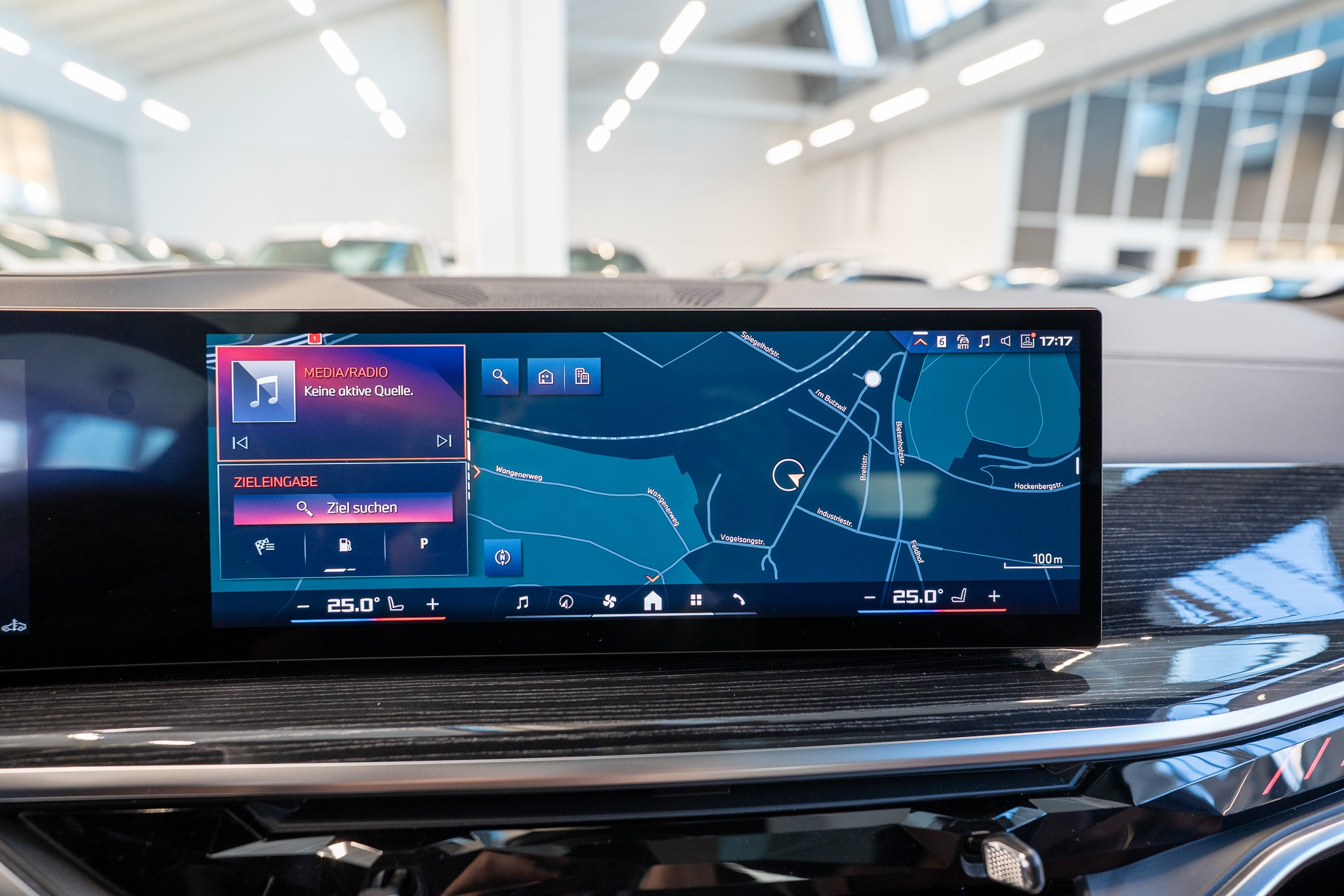 listing desktop thumbnail image 25