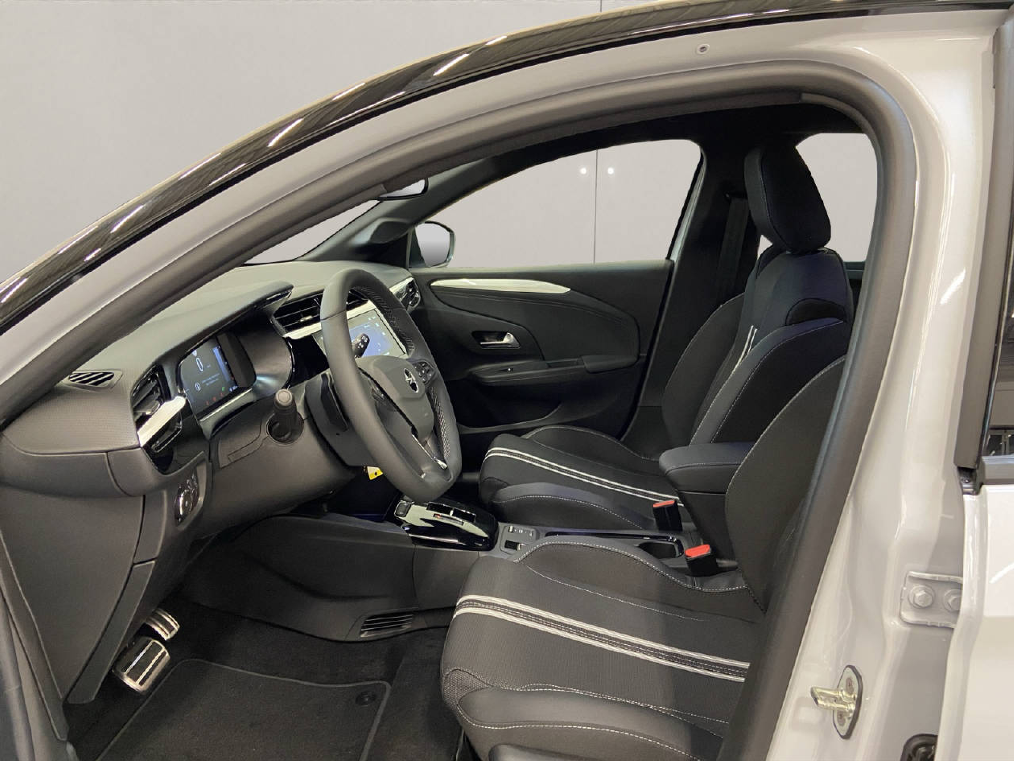 listing desktop thumbnail image 4