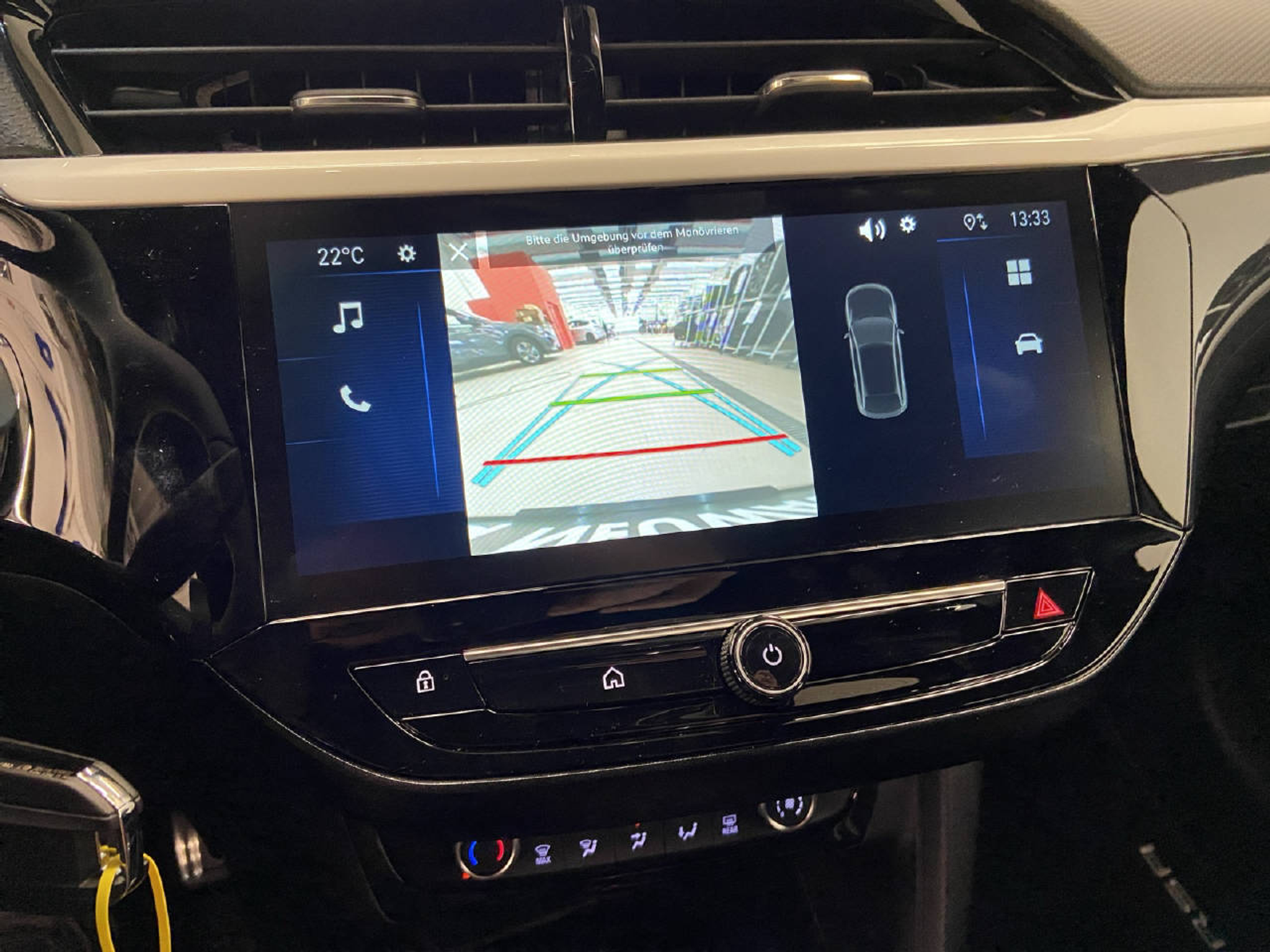 listing desktop thumbnail image 7