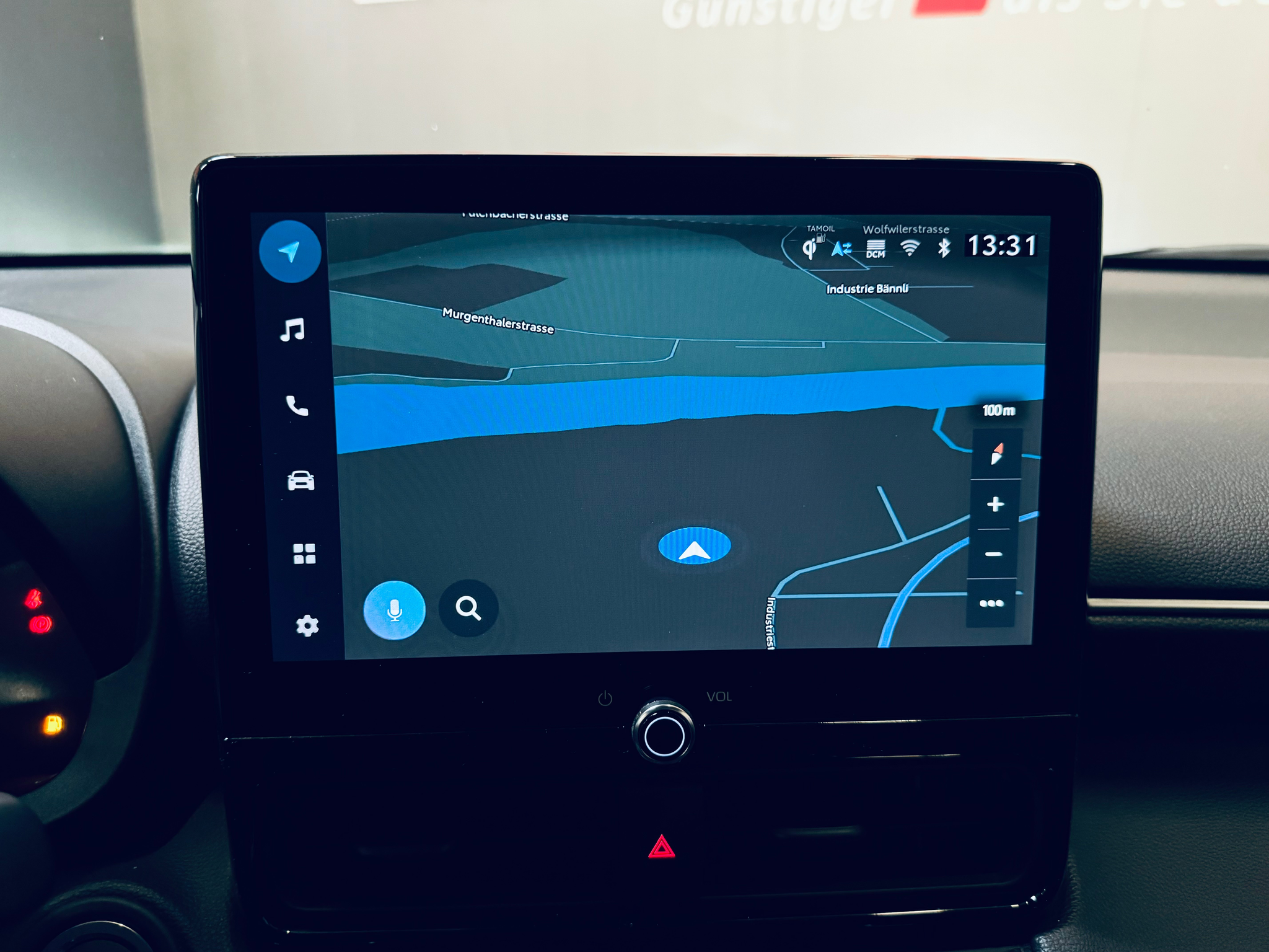 listing desktop thumbnail image 24