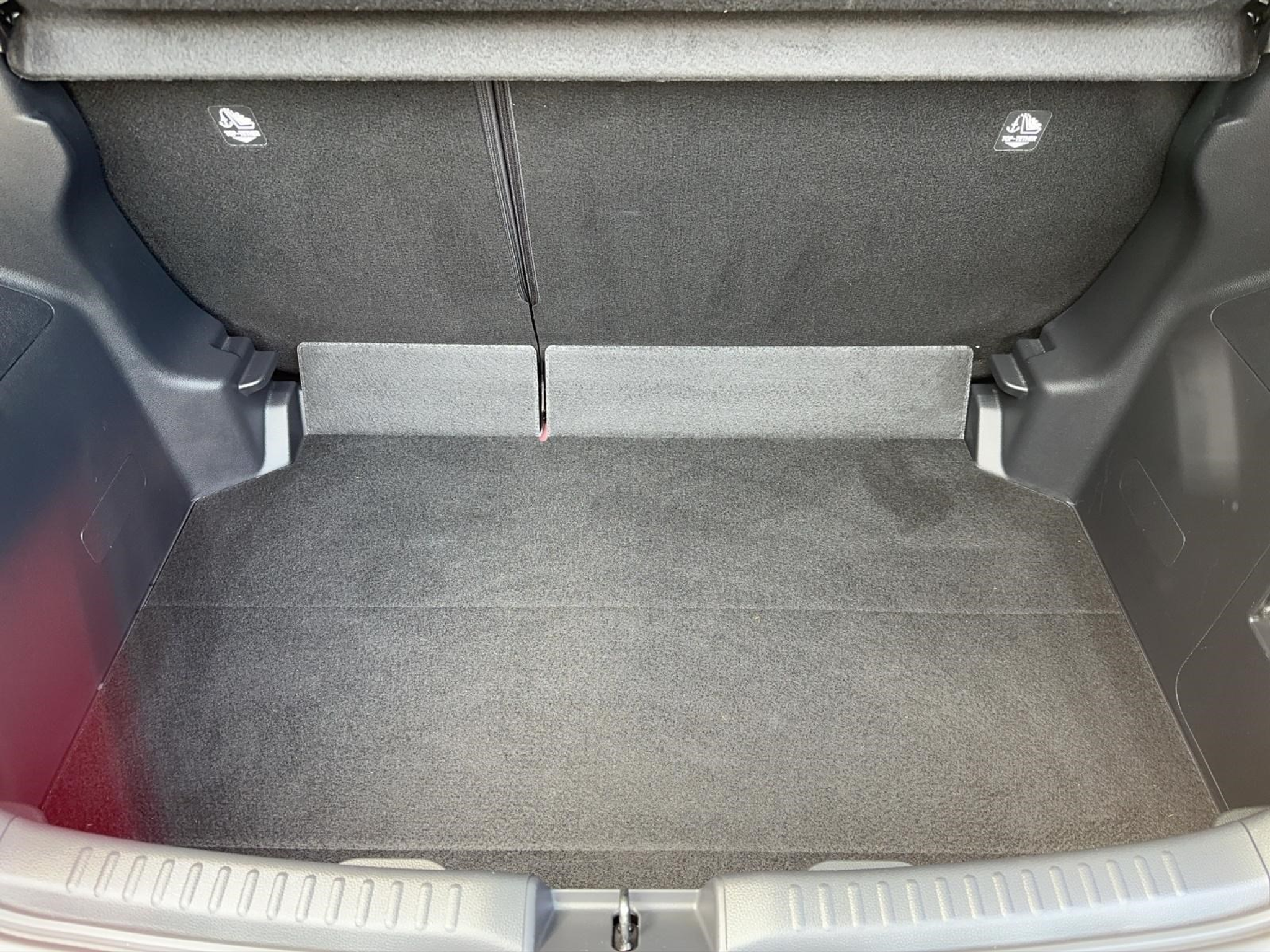 listing desktop thumbnail image 17