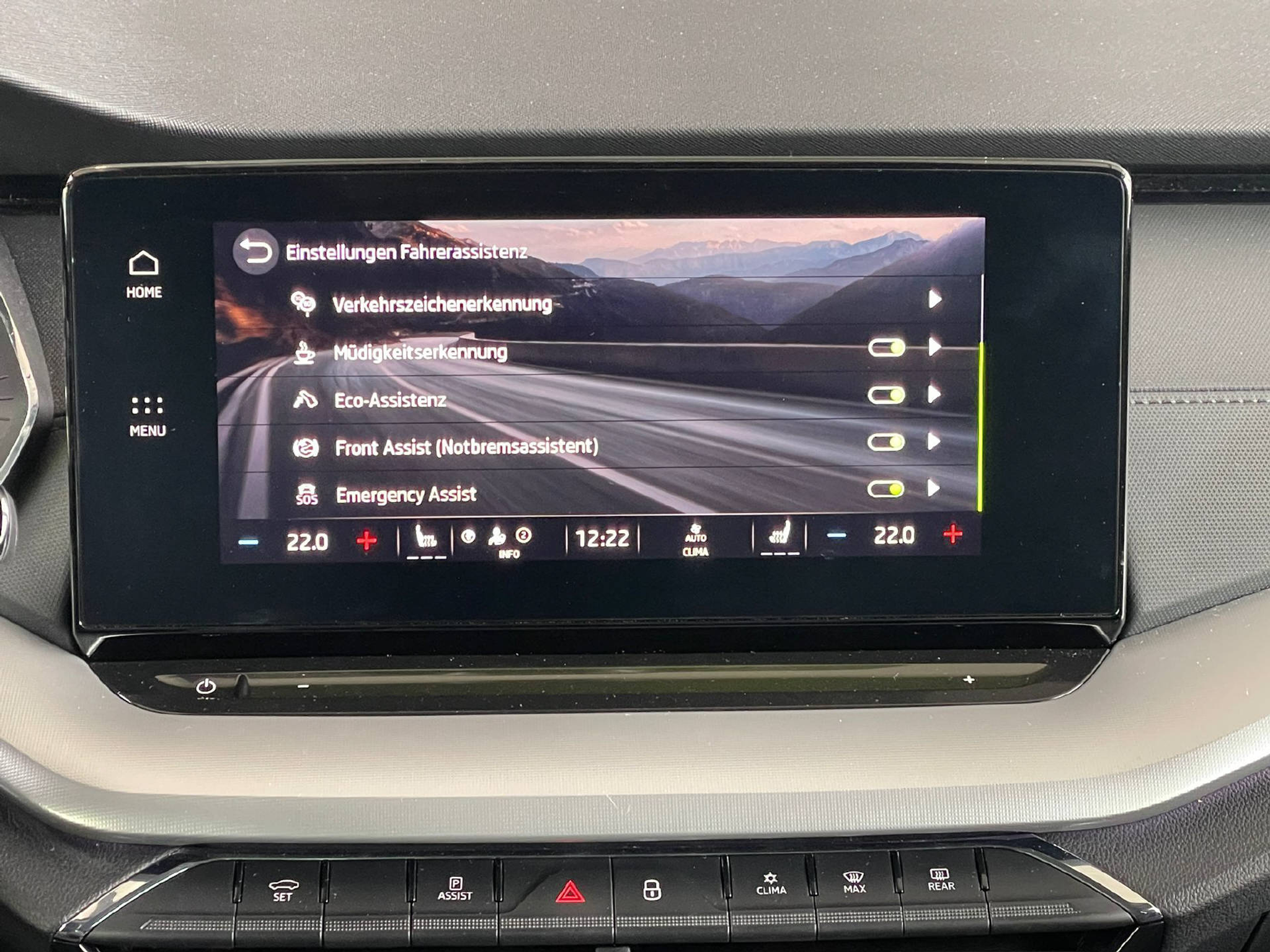 listing desktop thumbnail image 14