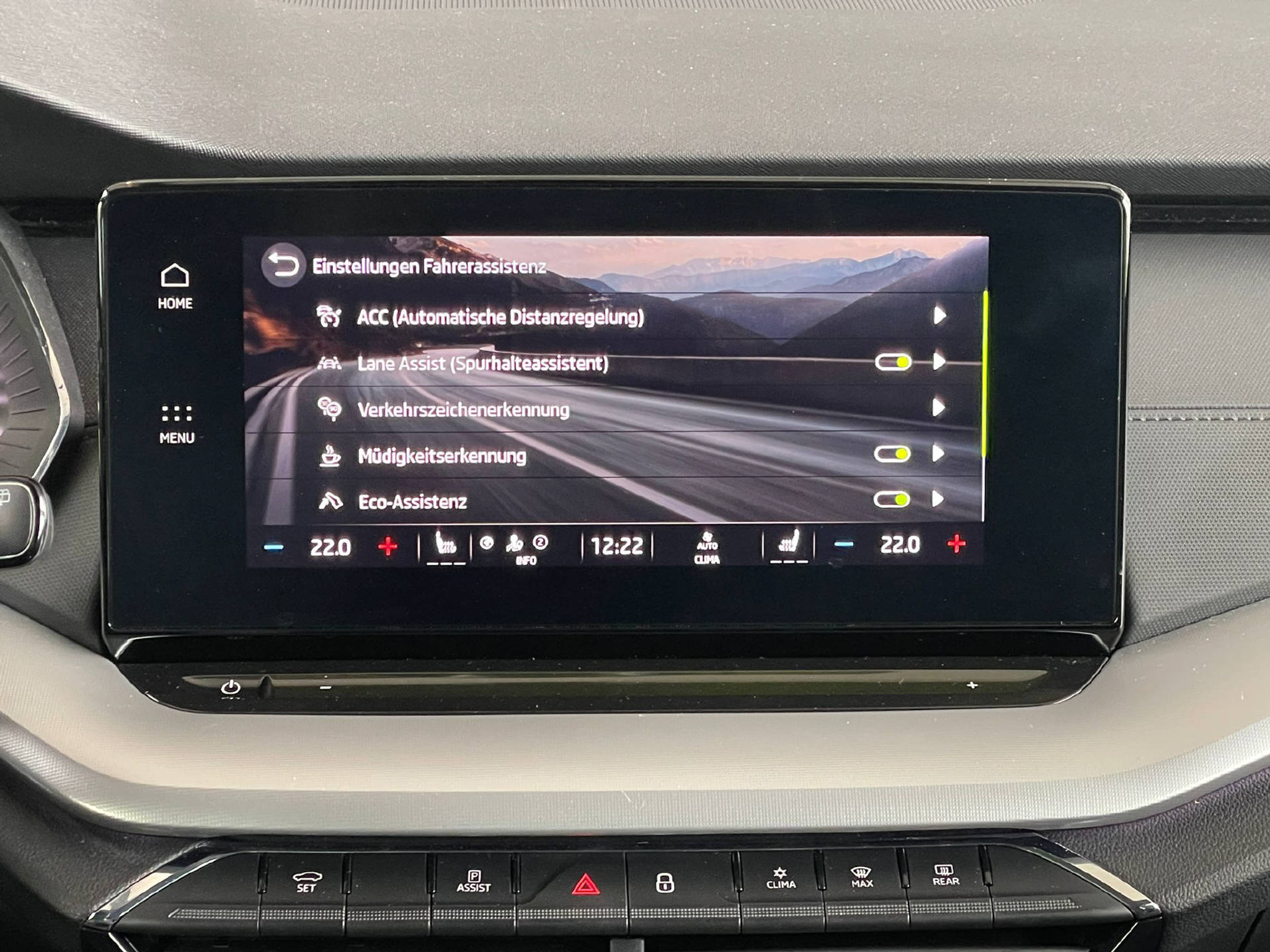 listing desktop thumbnail image 13