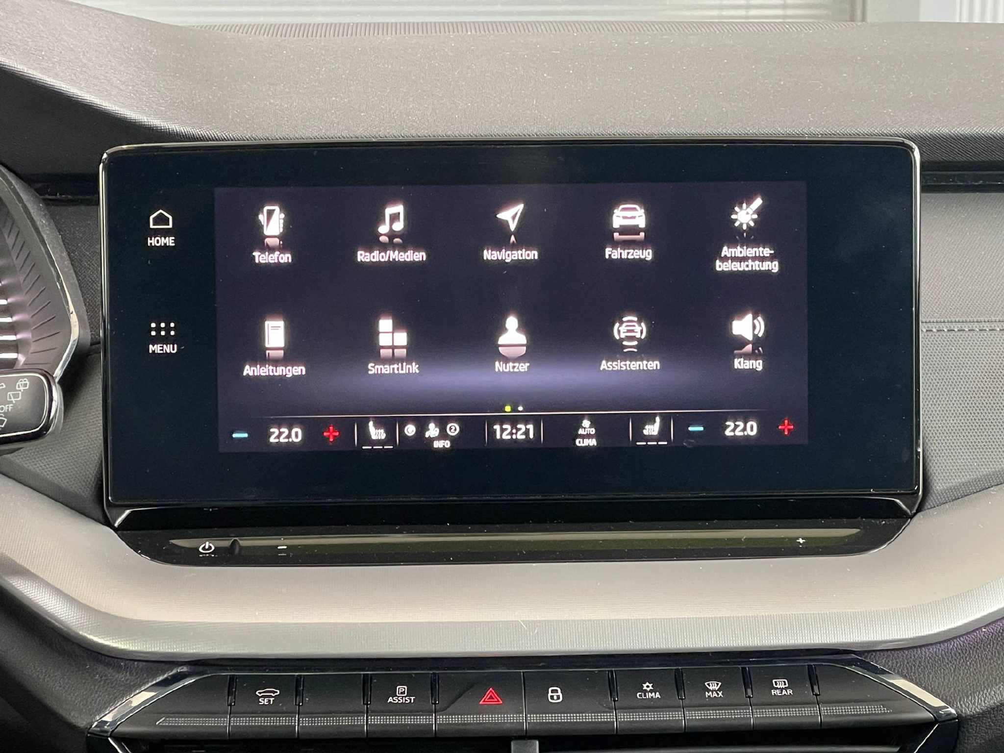 listing desktop thumbnail image 11